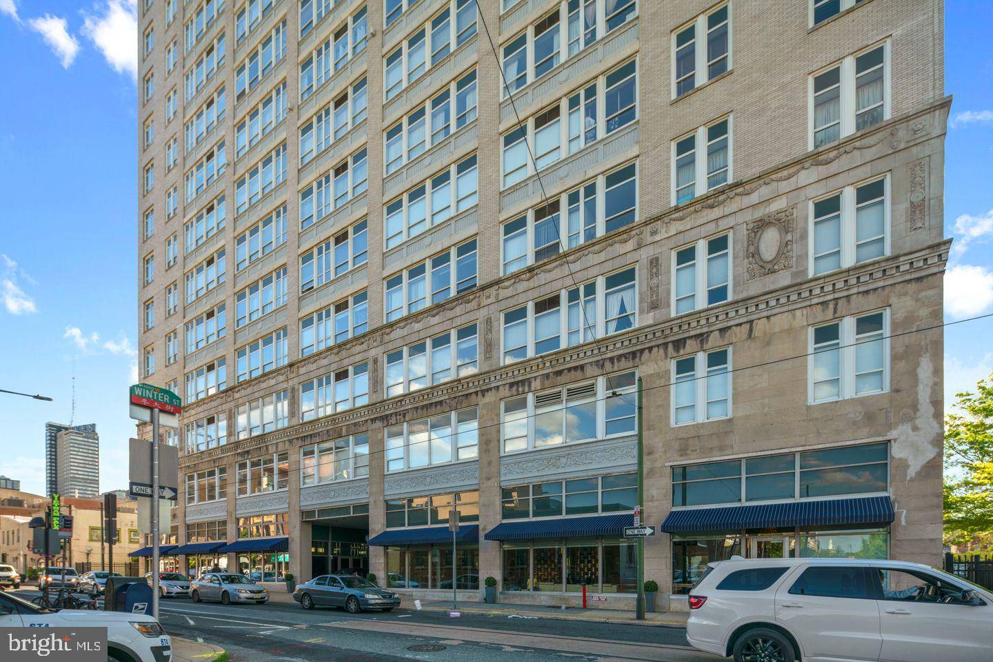 Philadelphia, PA 19107,1100 VINE ST #600
