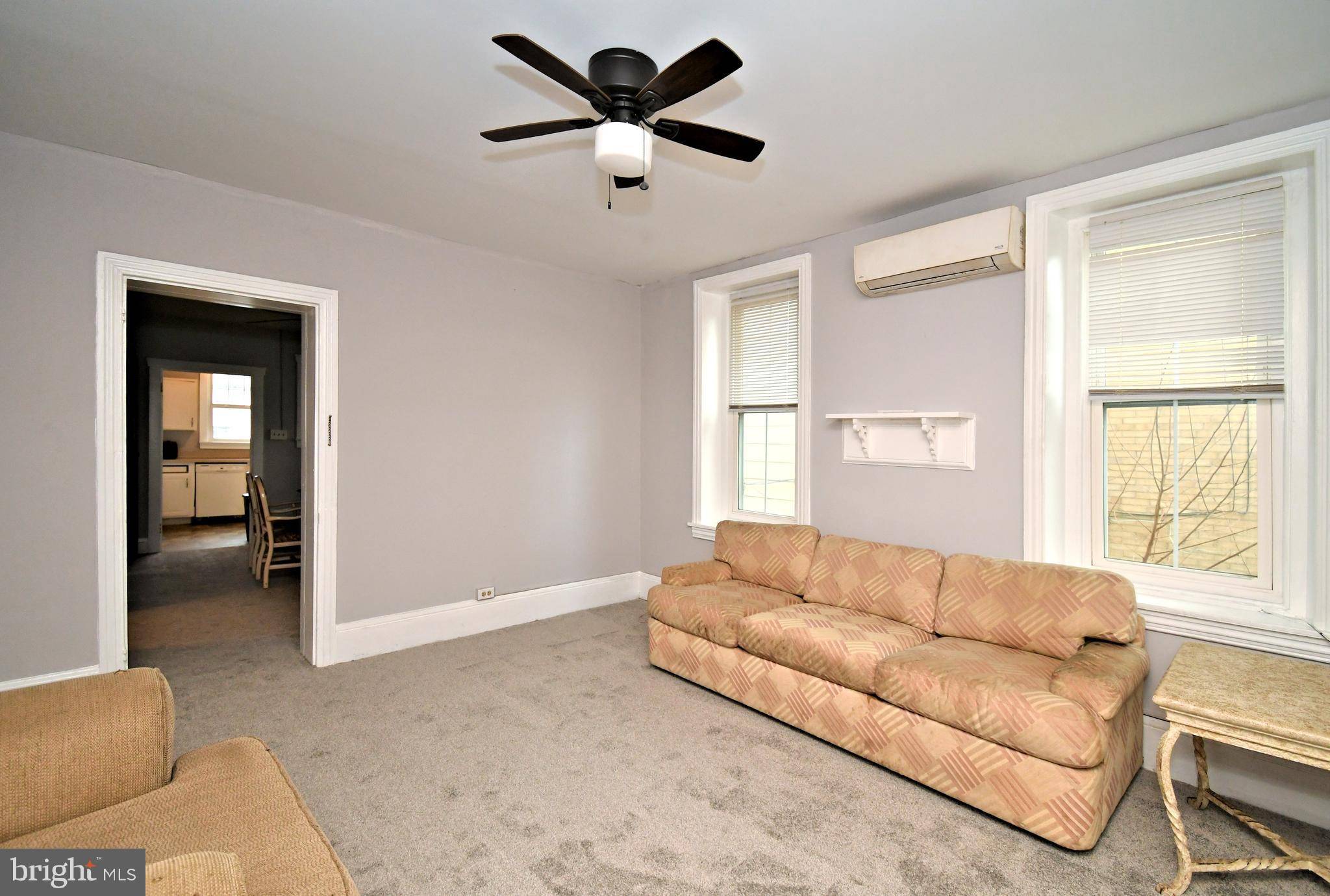Lansdale, PA 19446,101 E MAIN ST