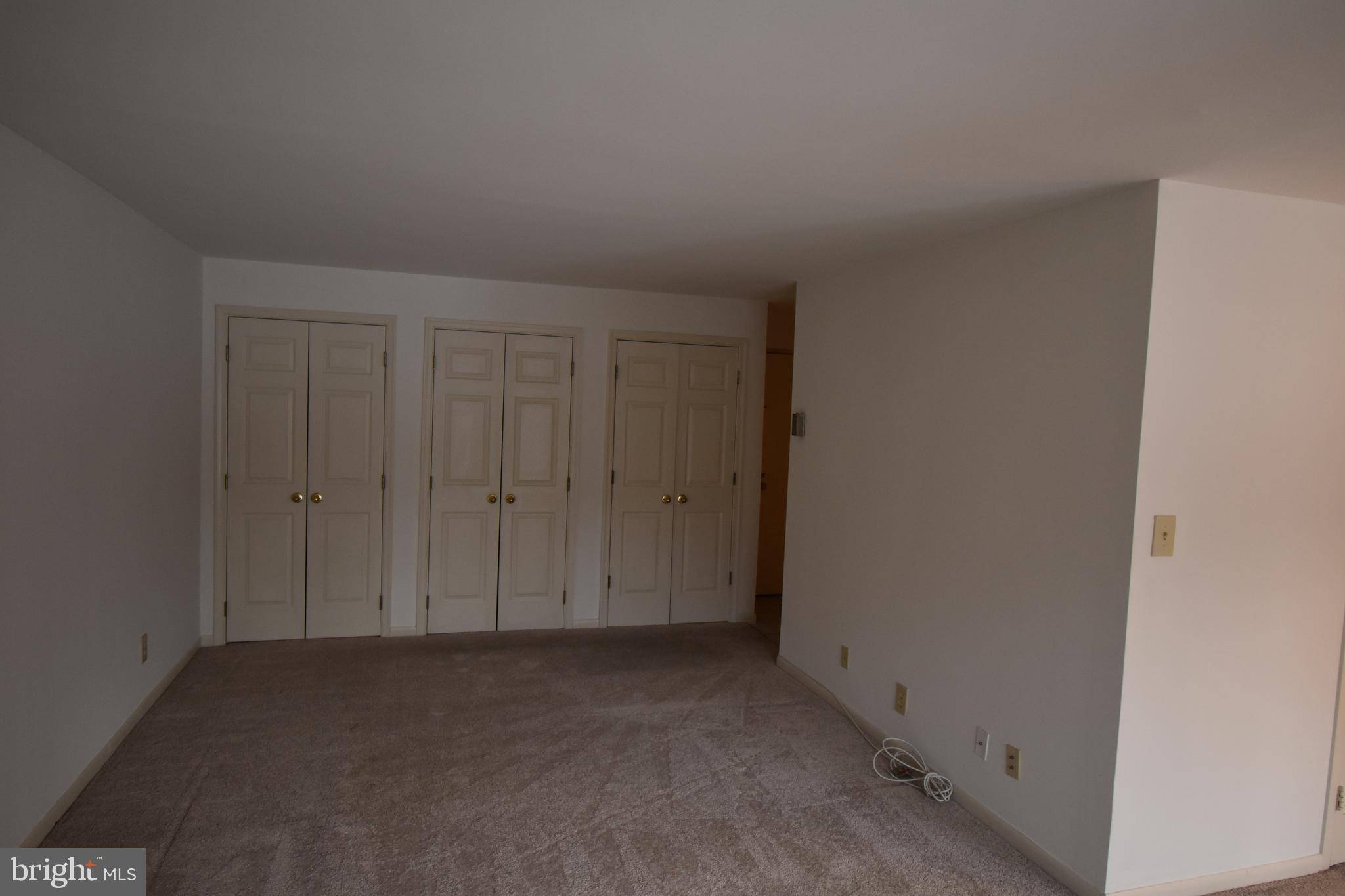 Falls Church, VA 22044,3101 MANCHESTER ST S #112