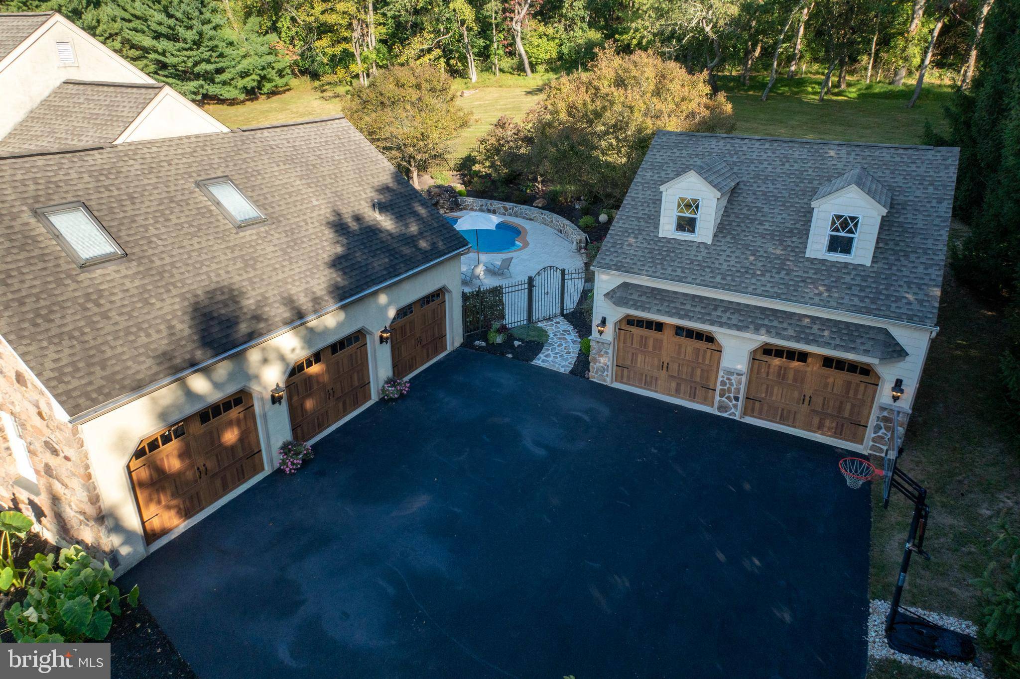 Spring City, PA 19475,137 BARTON DR