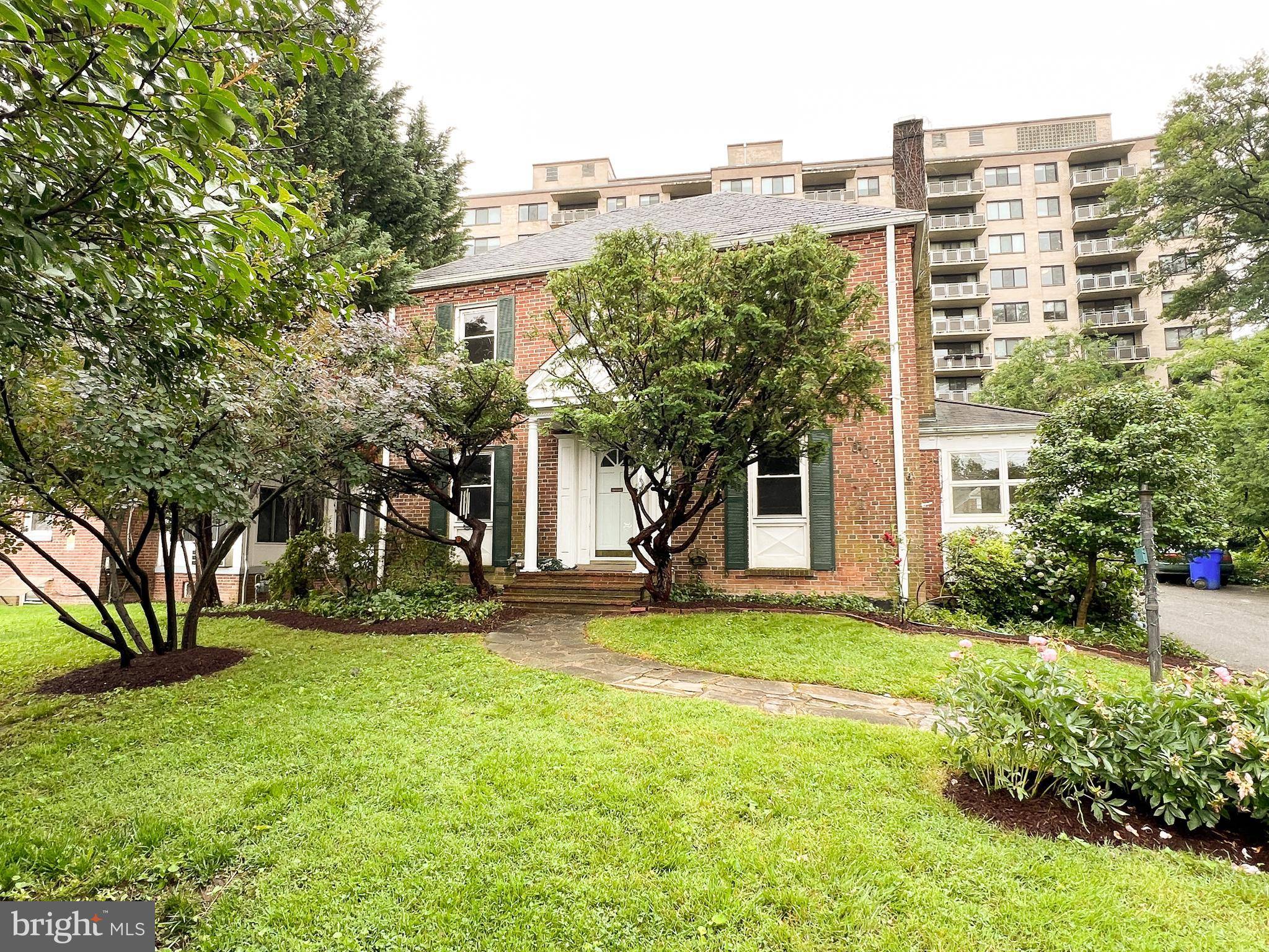 Silver Spring, MD 20910,1004 NOYES DR S
