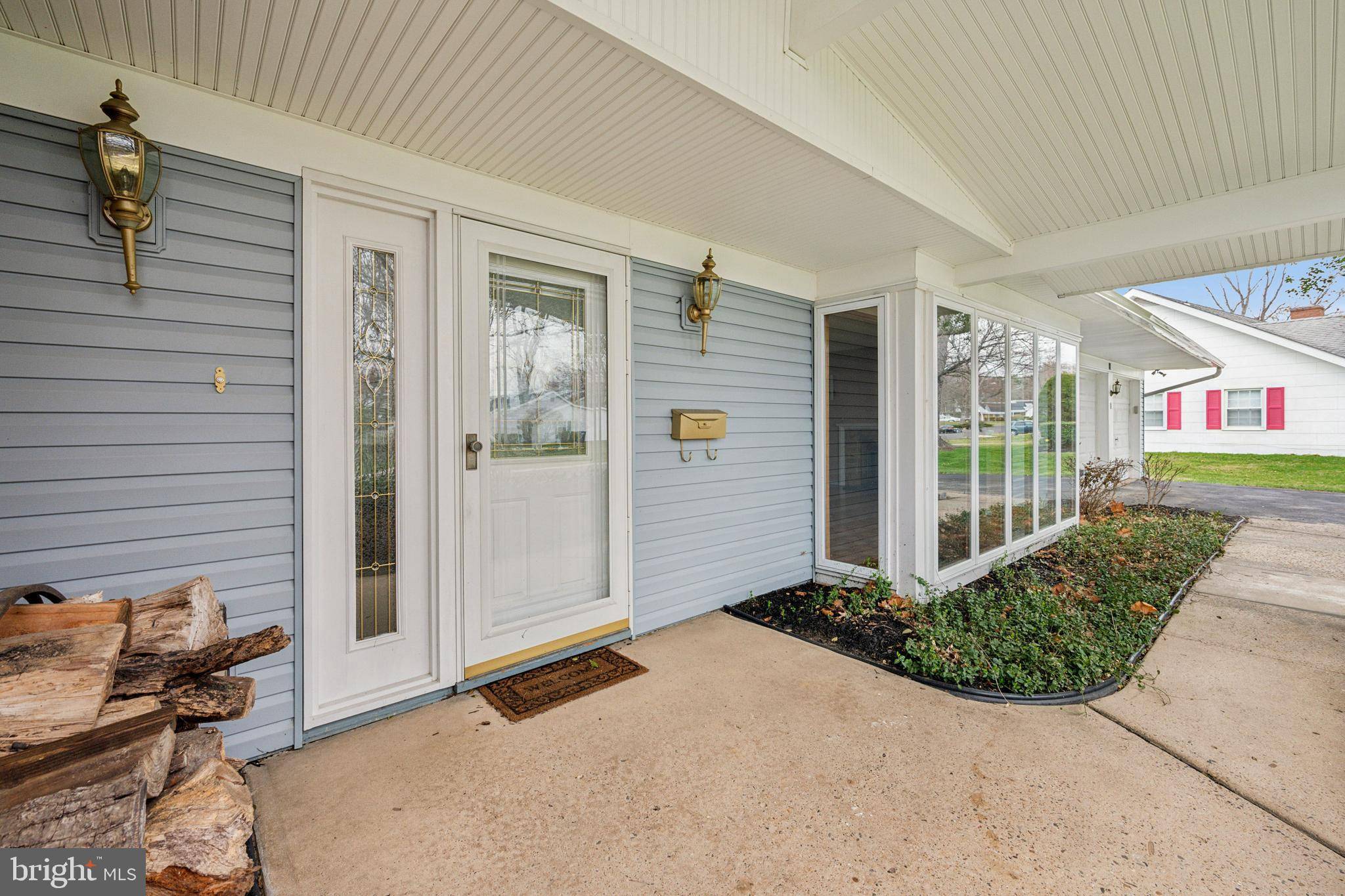 Willingboro, NJ 08046,64 WOODHAVEN LN
