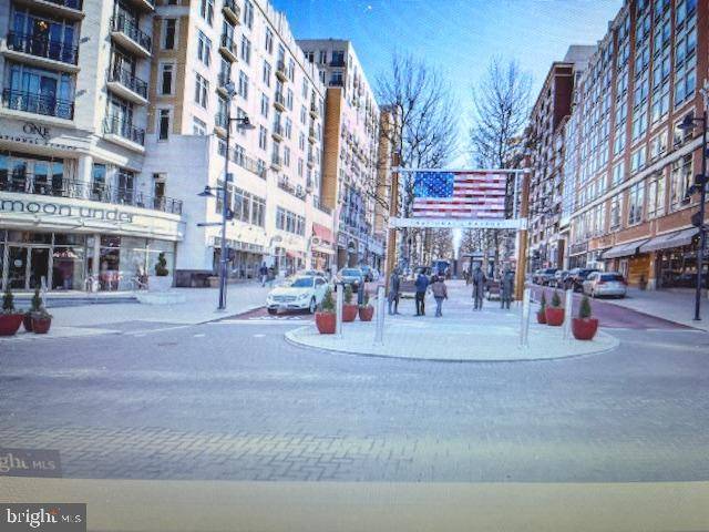 Oxon Hill, MD 20745,155 POTOMAC PSGE #910
