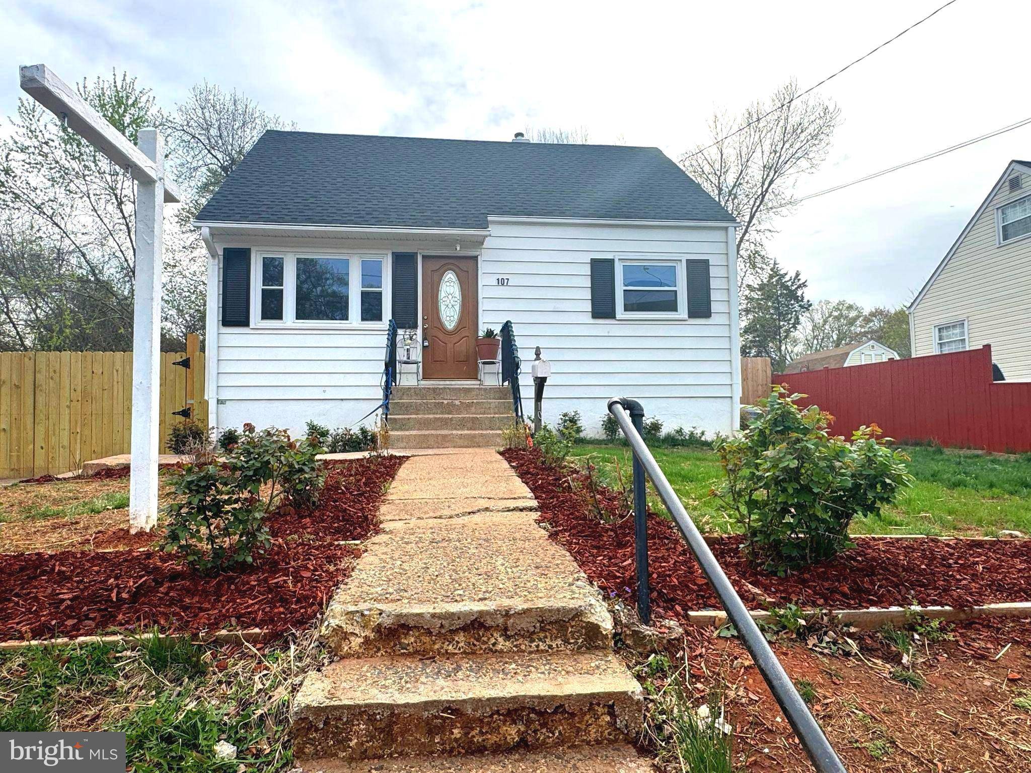 Manassas Park, VA 20111,107 LUXOR ST