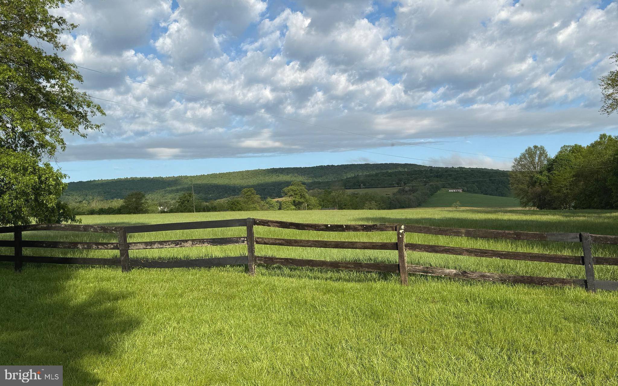 Hillsboro, VA 20132,15608 EDGEGROVE RD