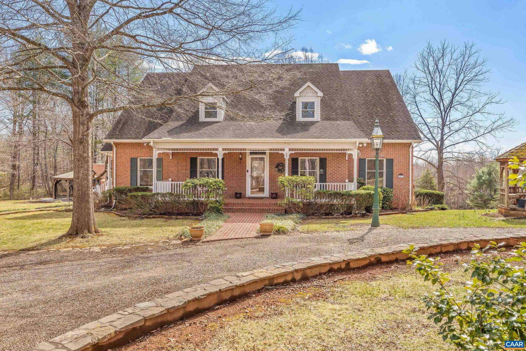 Reva, VA 22735,5077 W HOOVER RD