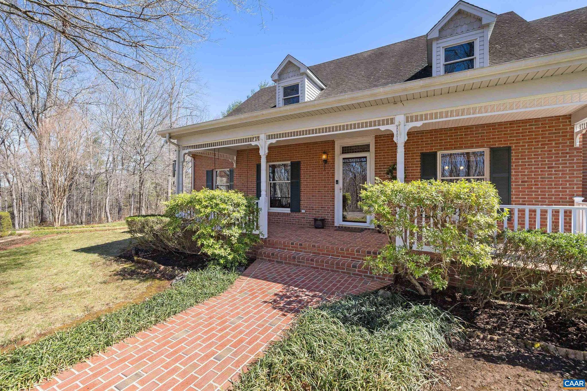 Reva, VA 22735,5077 W HOOVER RD