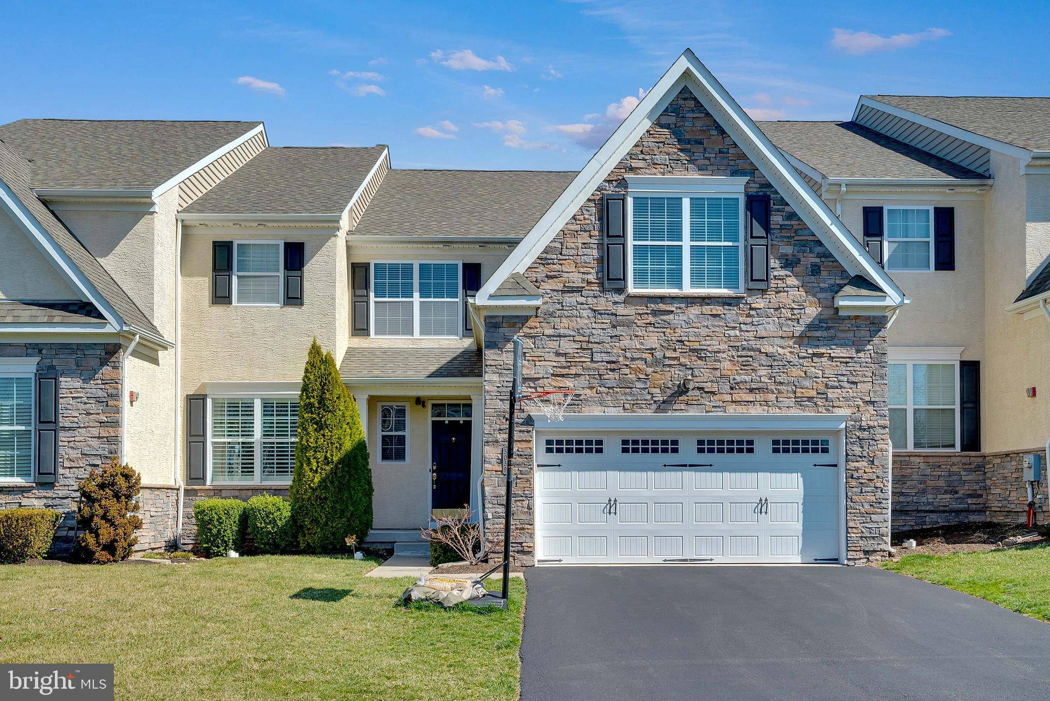 Lansdale, PA 19446,3039 BAINBRIDGE DR