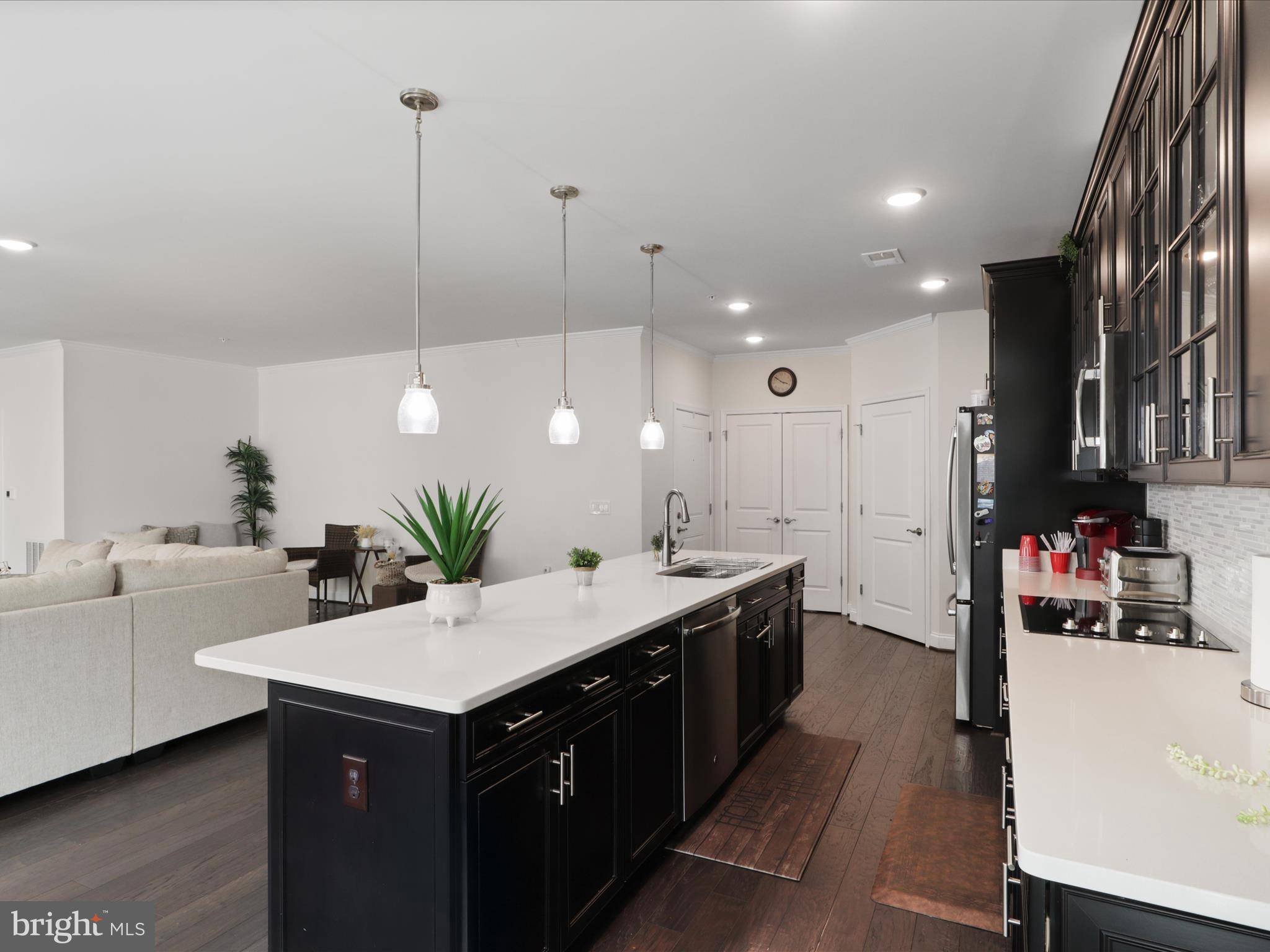 Ashburn, VA 20148,23631 HAVELOCK WALK TER #220