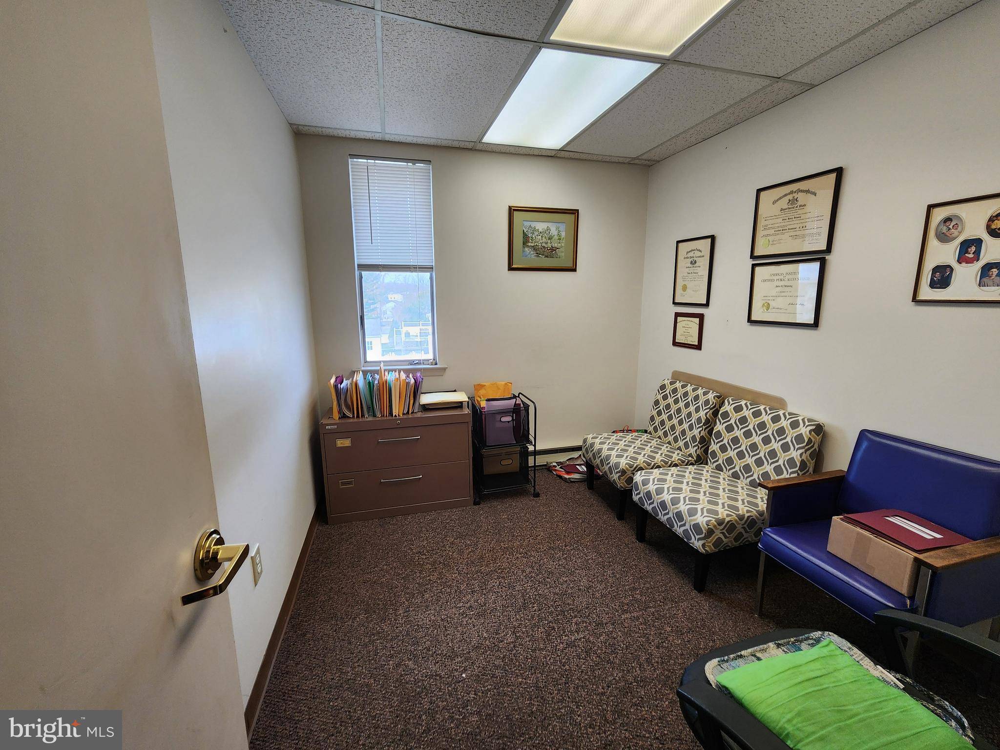 Havertown, PA 19083,510 DARBY RD #3B & 3C