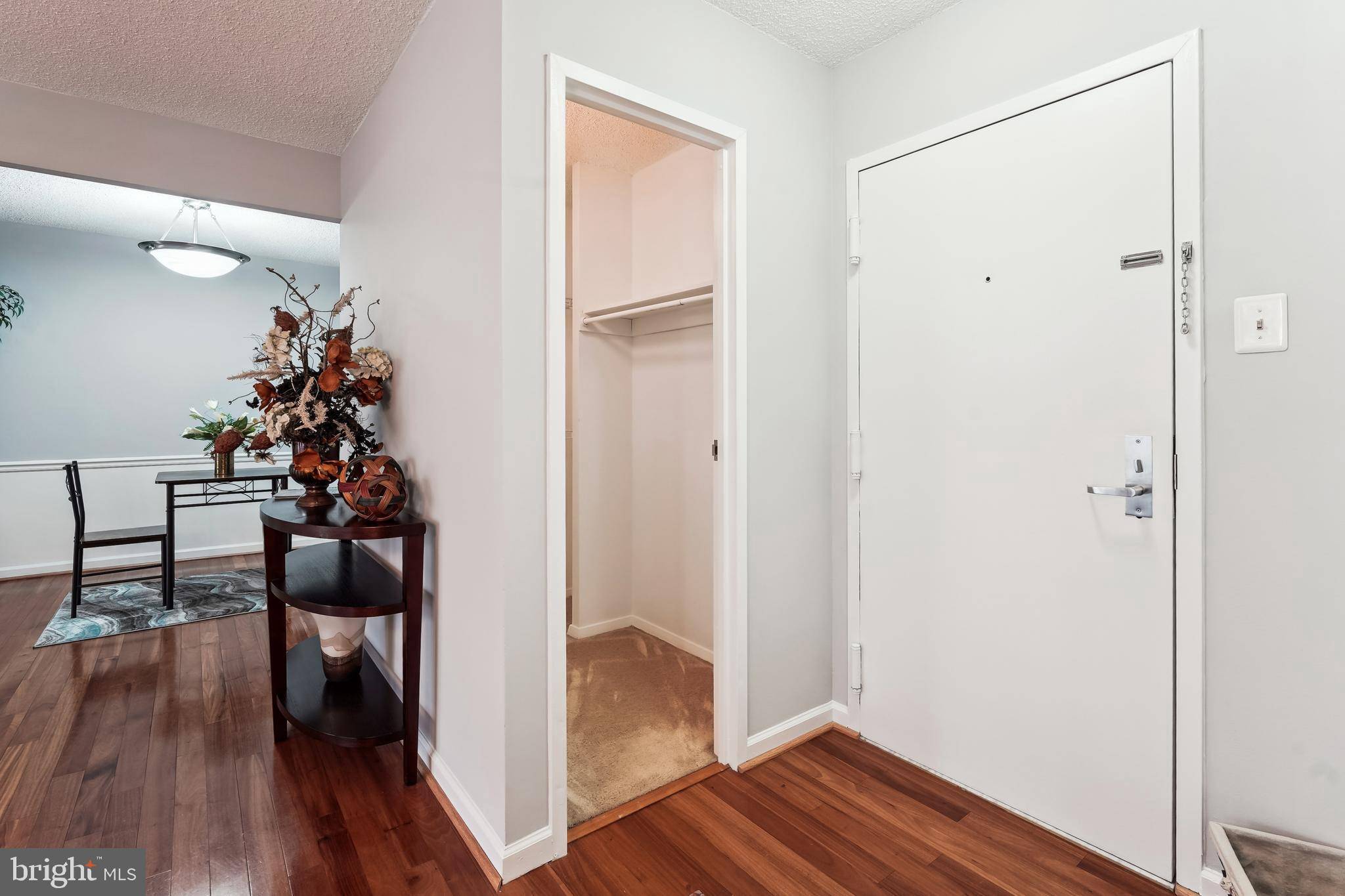 Arlington, VA 22204,4500 S FOUR MILE RUN DR #129