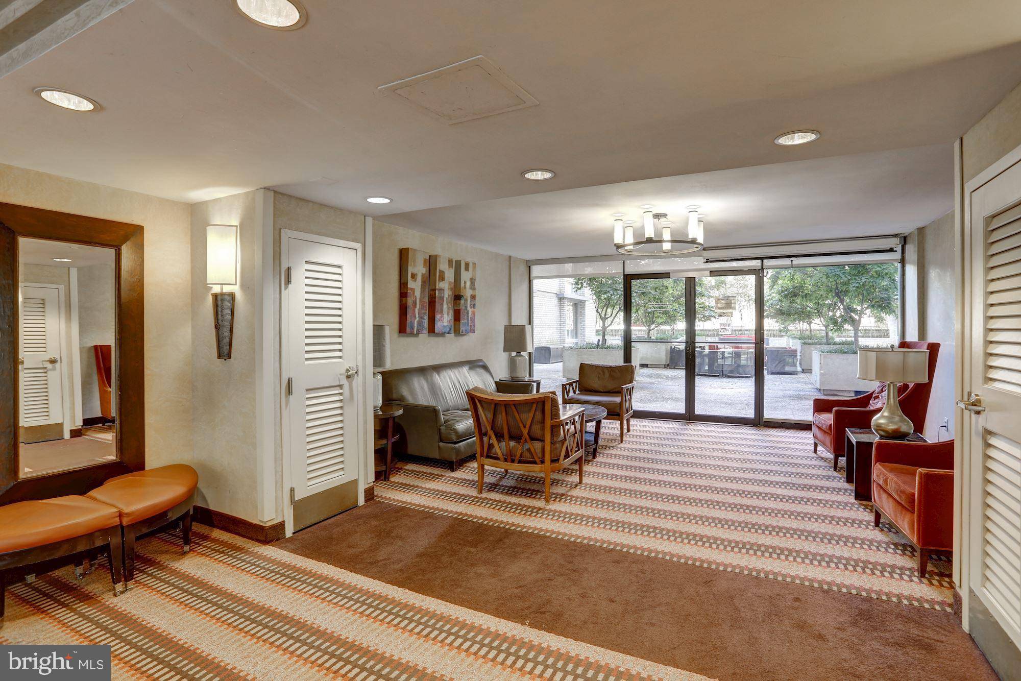 Washington, DC 20037,950 25TH ST NW #903-N