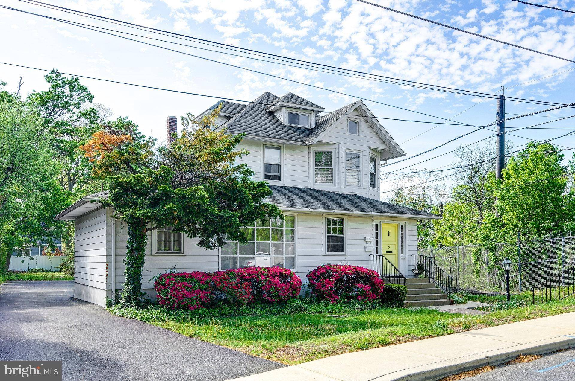 Haddonfield, NJ 08033,8 E MOUNT VERNON AVE