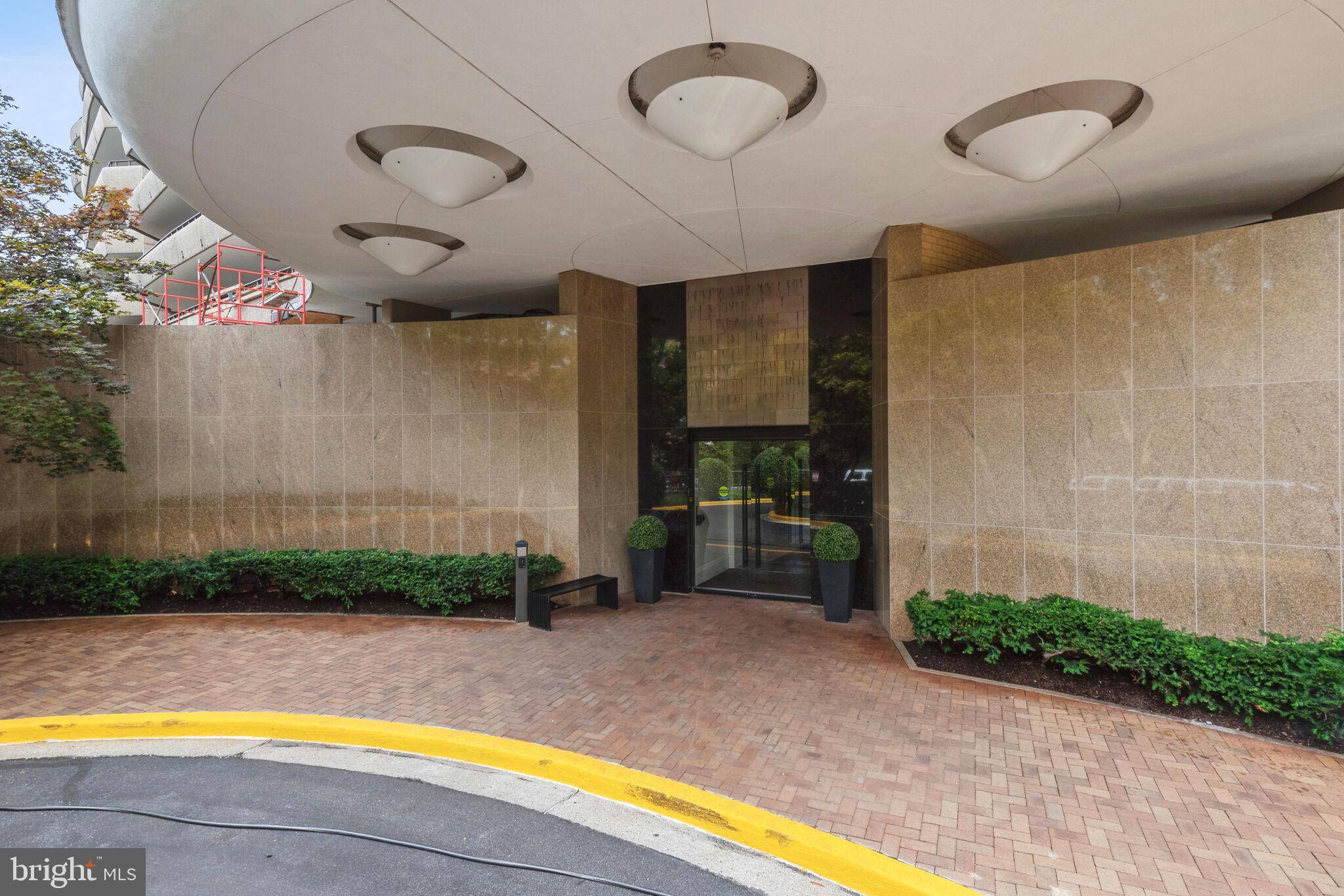 Washington, DC 20016,4200 MASSACHUSETTS AVE NW #309