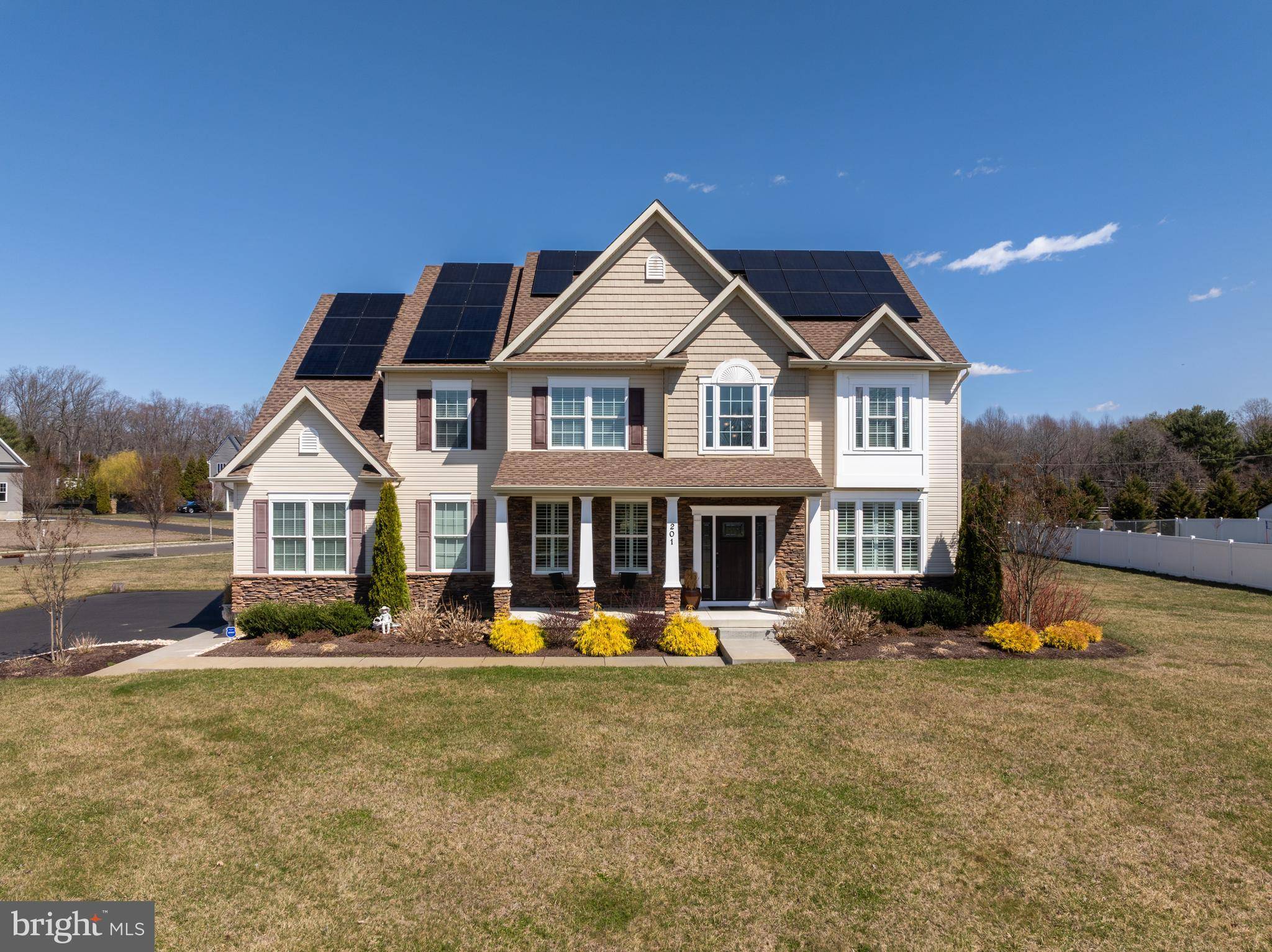 Mullica Hill, NJ 08062,201 SOLAR CT