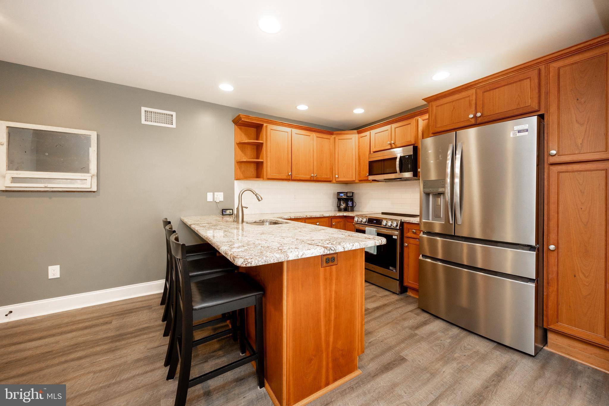 West Chester, PA 19380,10 HERSHEYS DR #10