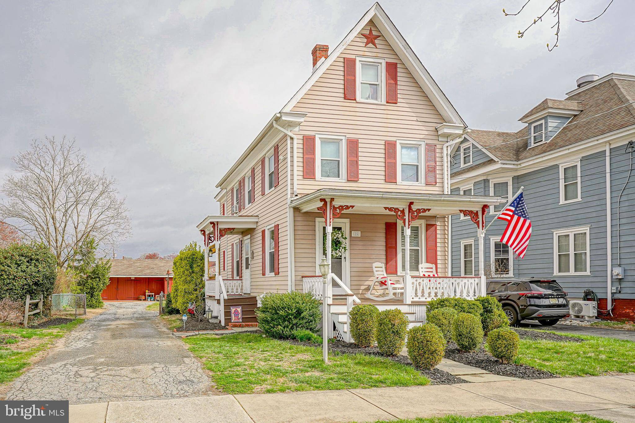 Woodstown, NJ 08098,25 DICKINSON ST