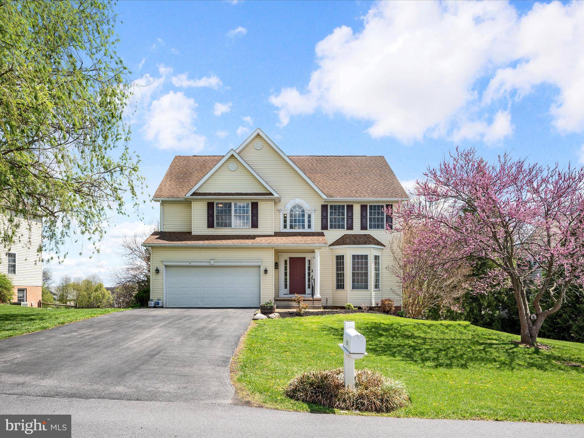 Charles Town, WV 25414,514 TURNBERRY DR