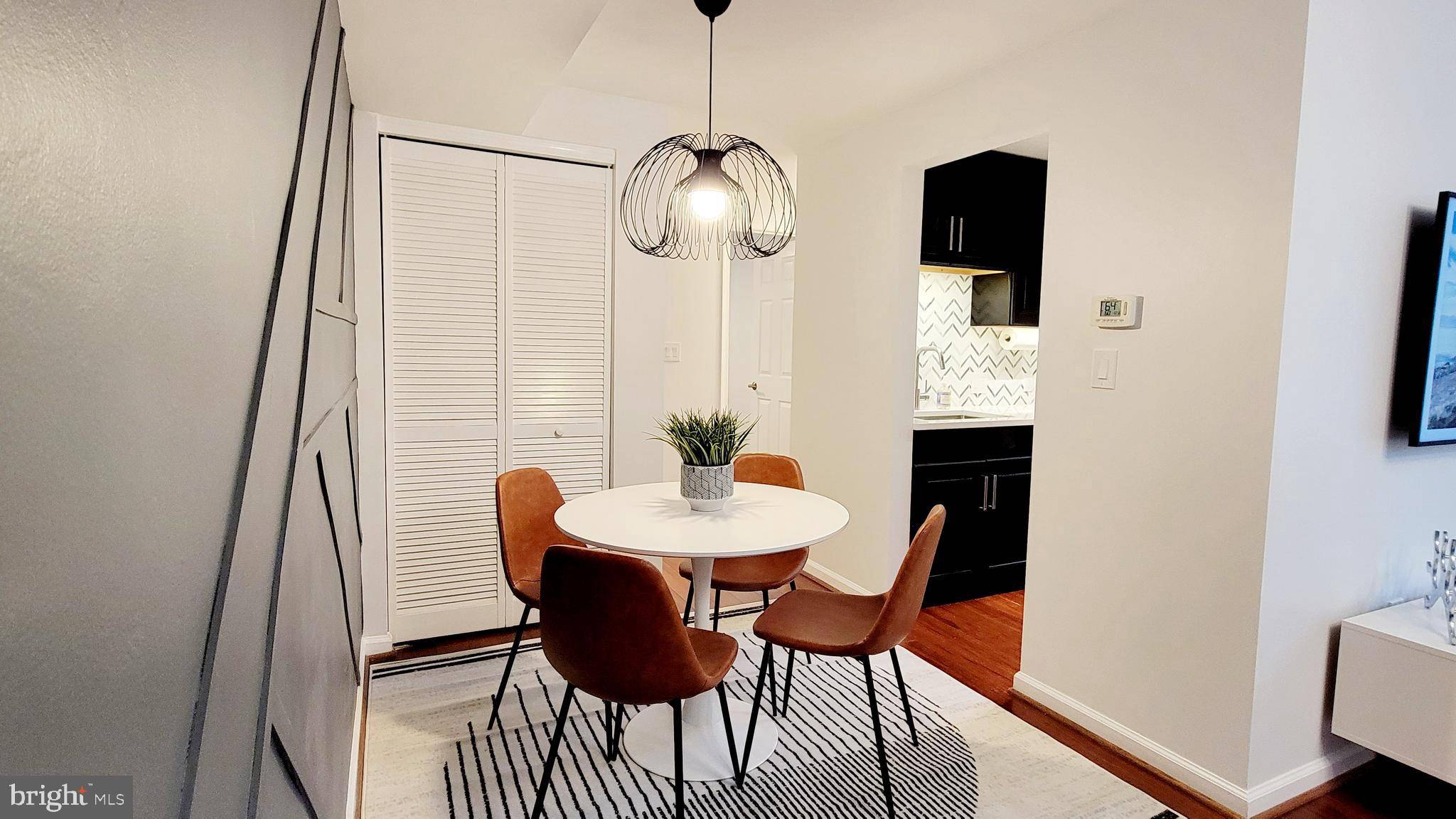 Arlington, VA 22204,814 S ARLINGTON MILL DR #6-104