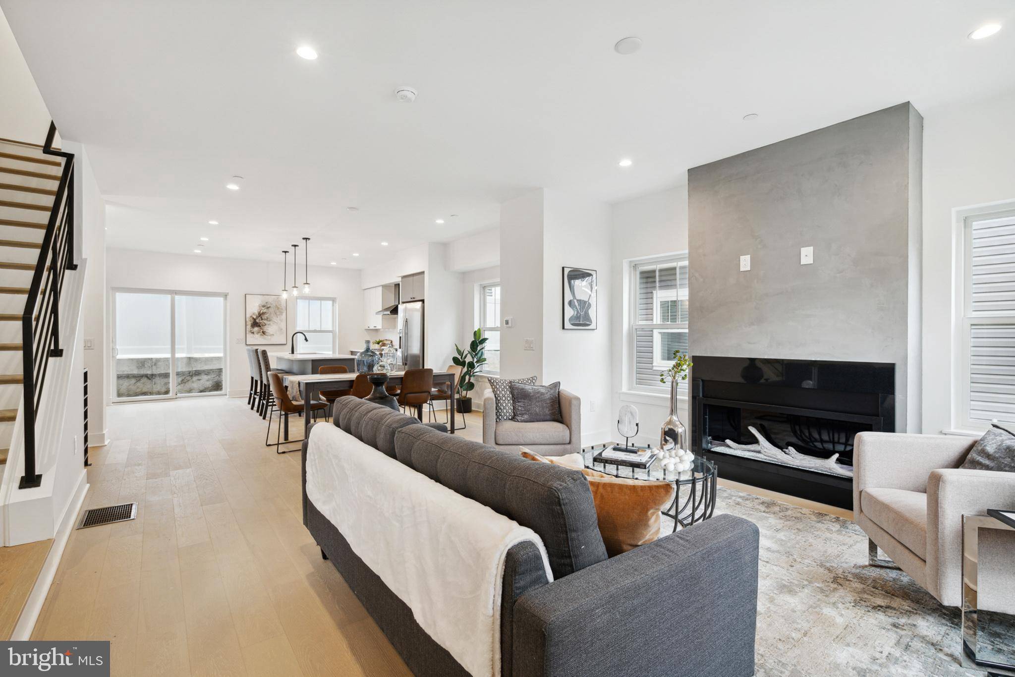 Philadelphia, PA 19114,3606 GOLFVIEW LN