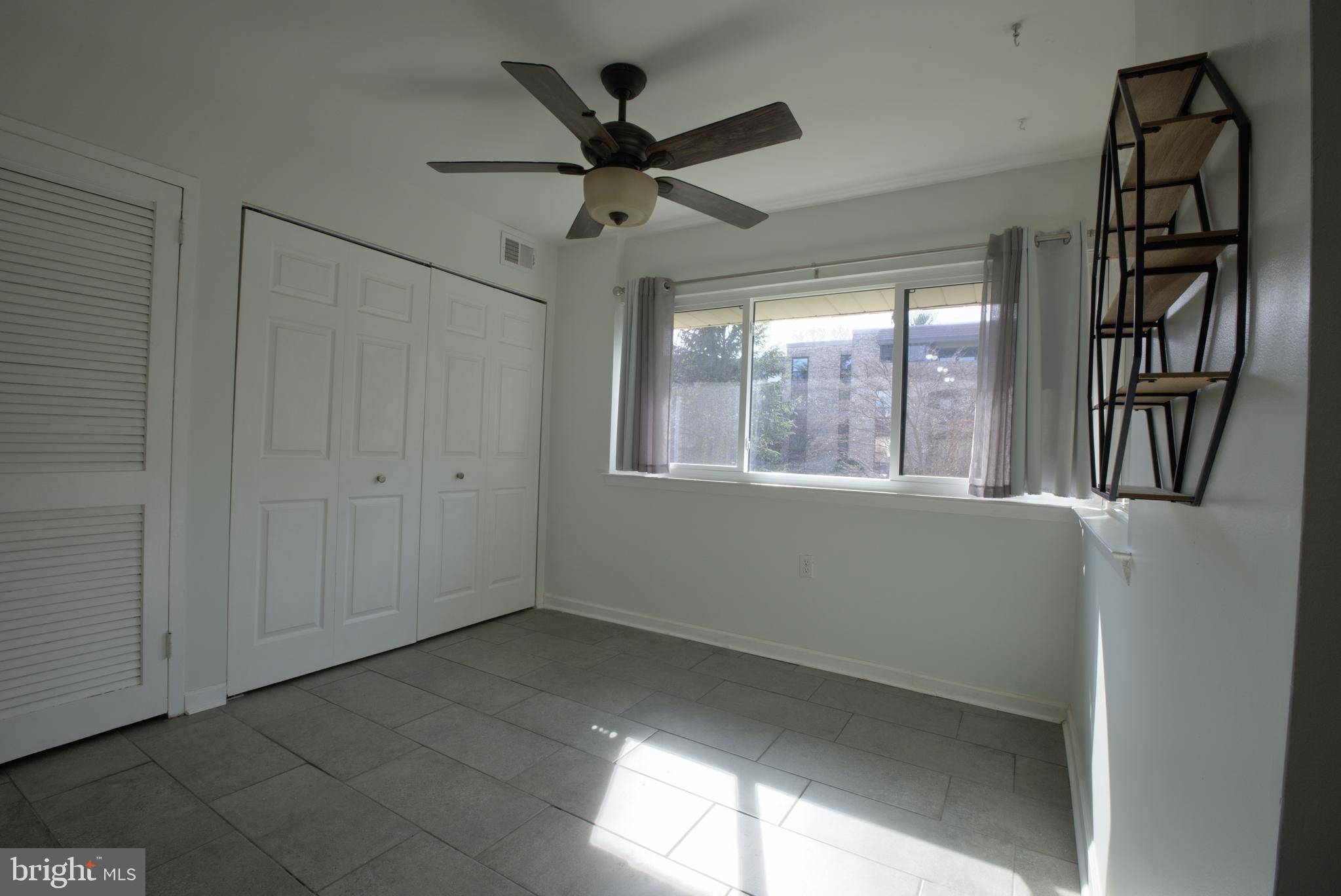 Gaithersburg, MD 20879,429 CHRISTOPHER AVE #34