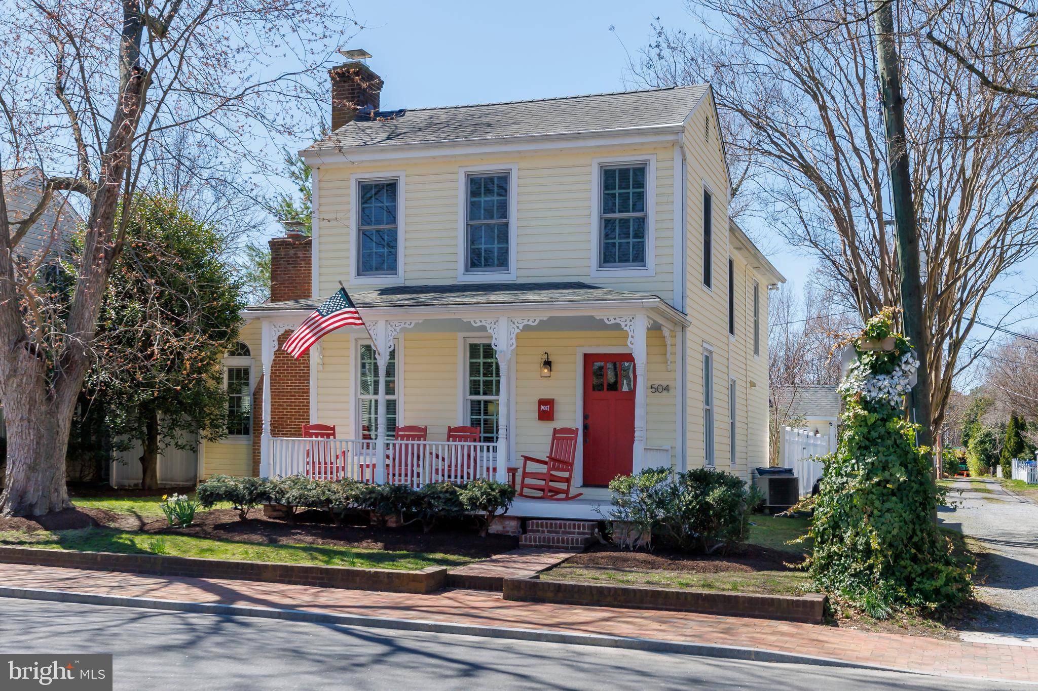 Saint Michaels, MD 21663,504 S TALBOT ST