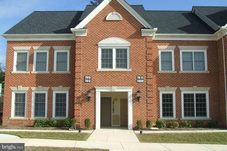 Greenbelt, MD 20770,7909 BELLE POINT DR #7909