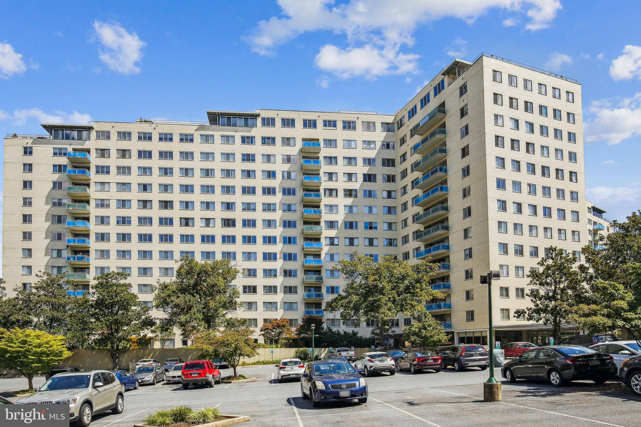 Rockville, MD 20852,10201 GROSVENOR PL #1005