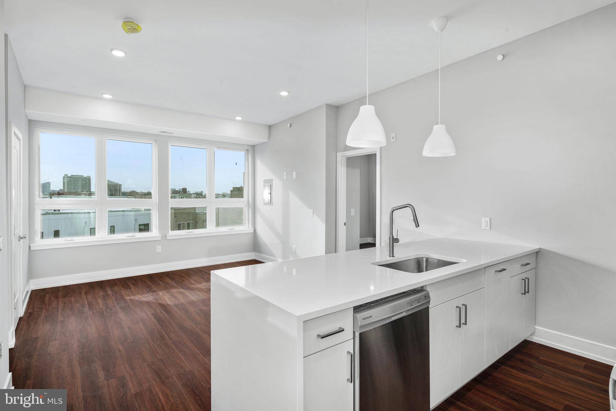 Philadelphia, PA 19130,1527-29 RIDGE AVE #1B