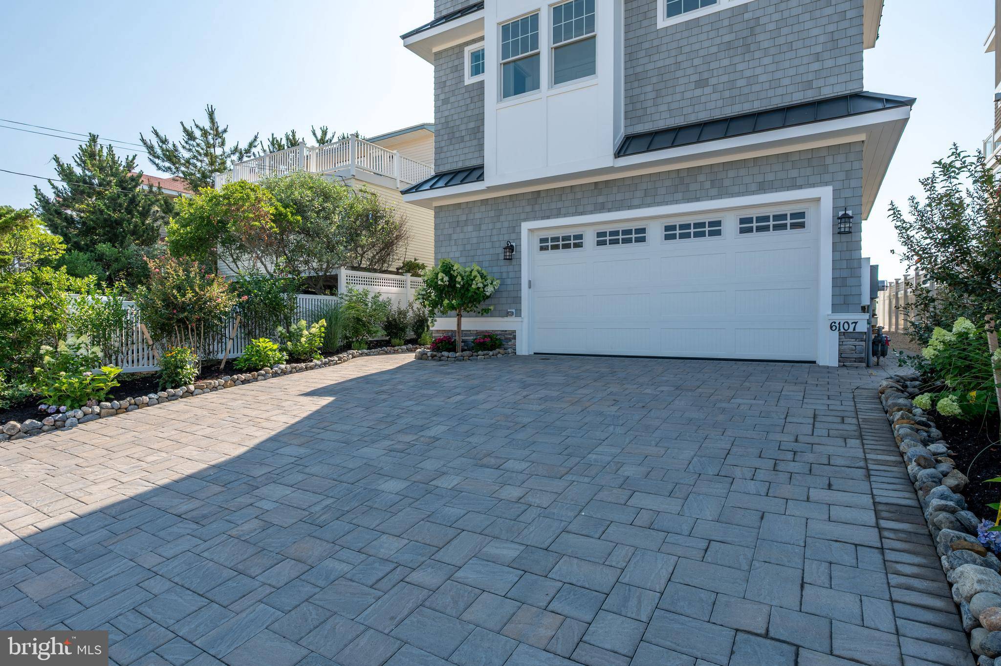 Long Beach Township, NJ 08008,6107 OCEAN BLVD