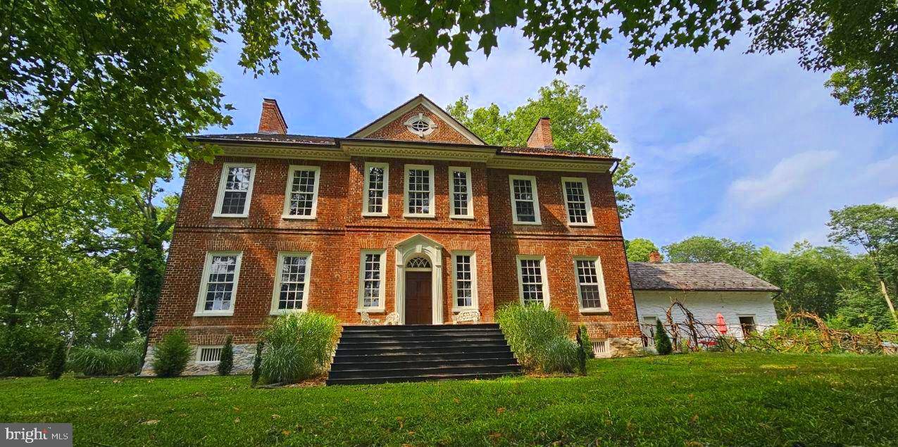 Charles Town, WV 25414,296 PIEDMONT LN