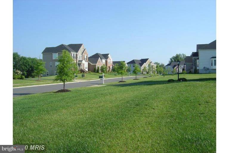 Chantilly, VA 20152,25535 LITTLE CEDAR CT