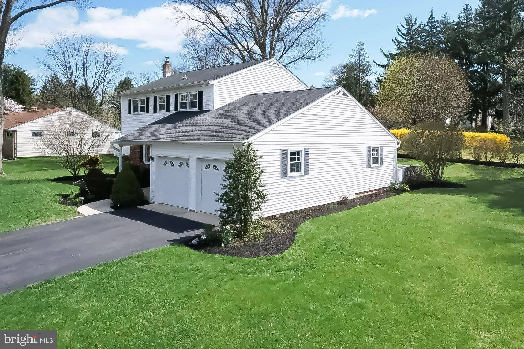 Ewing, NJ 08638,11 LOPATCONG DRIVE