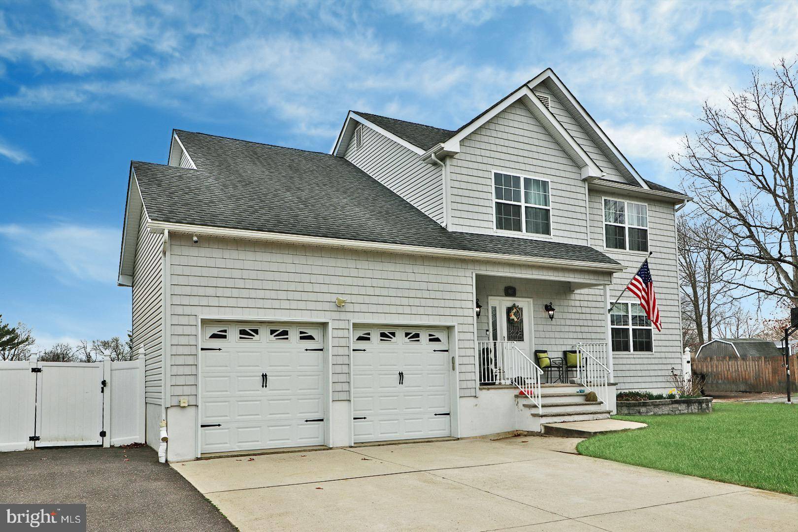Forked River, NJ 08731,907 ELWOOD ST