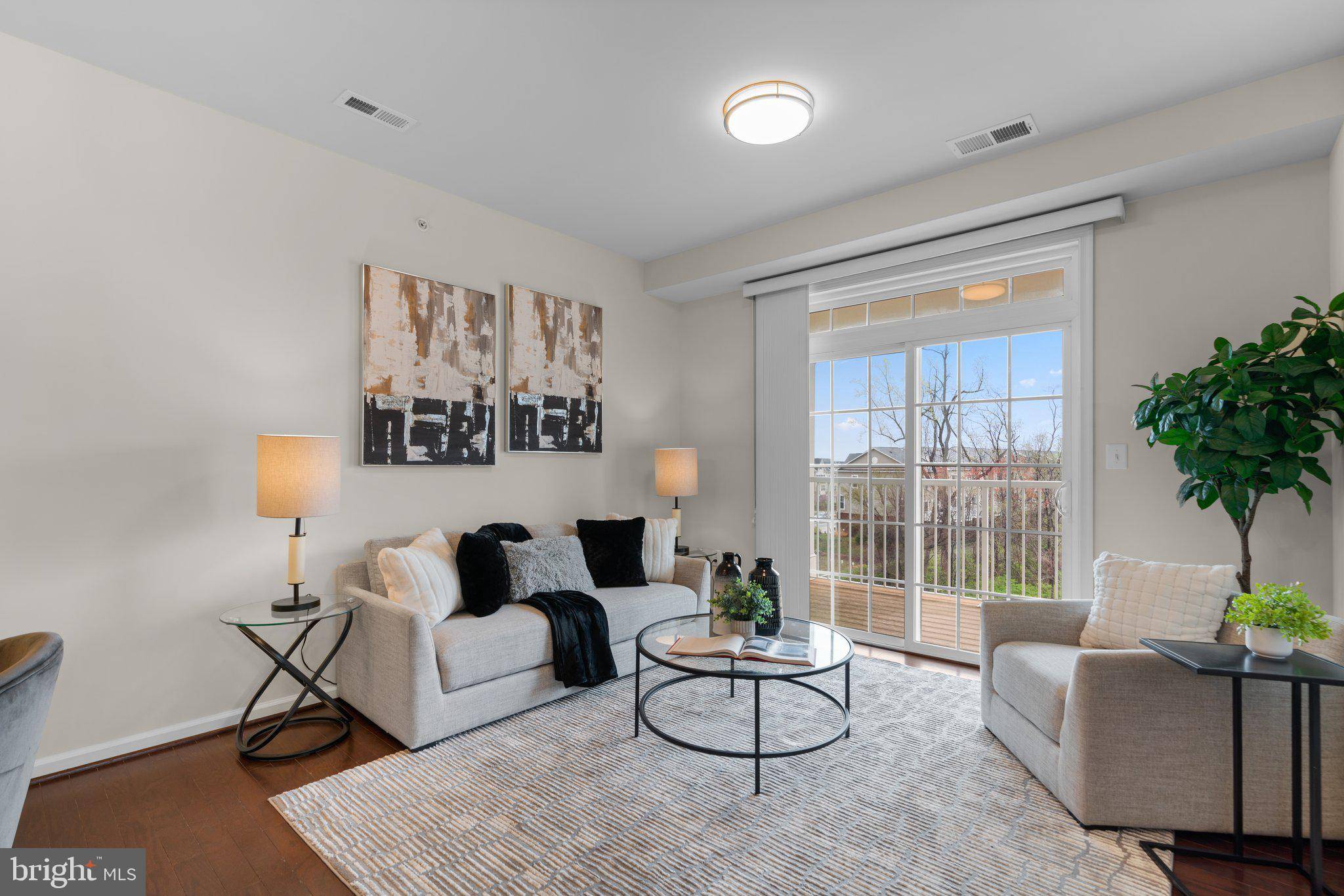 Silver Spring, MD 20906,3835 DOC BERLIN DR #44