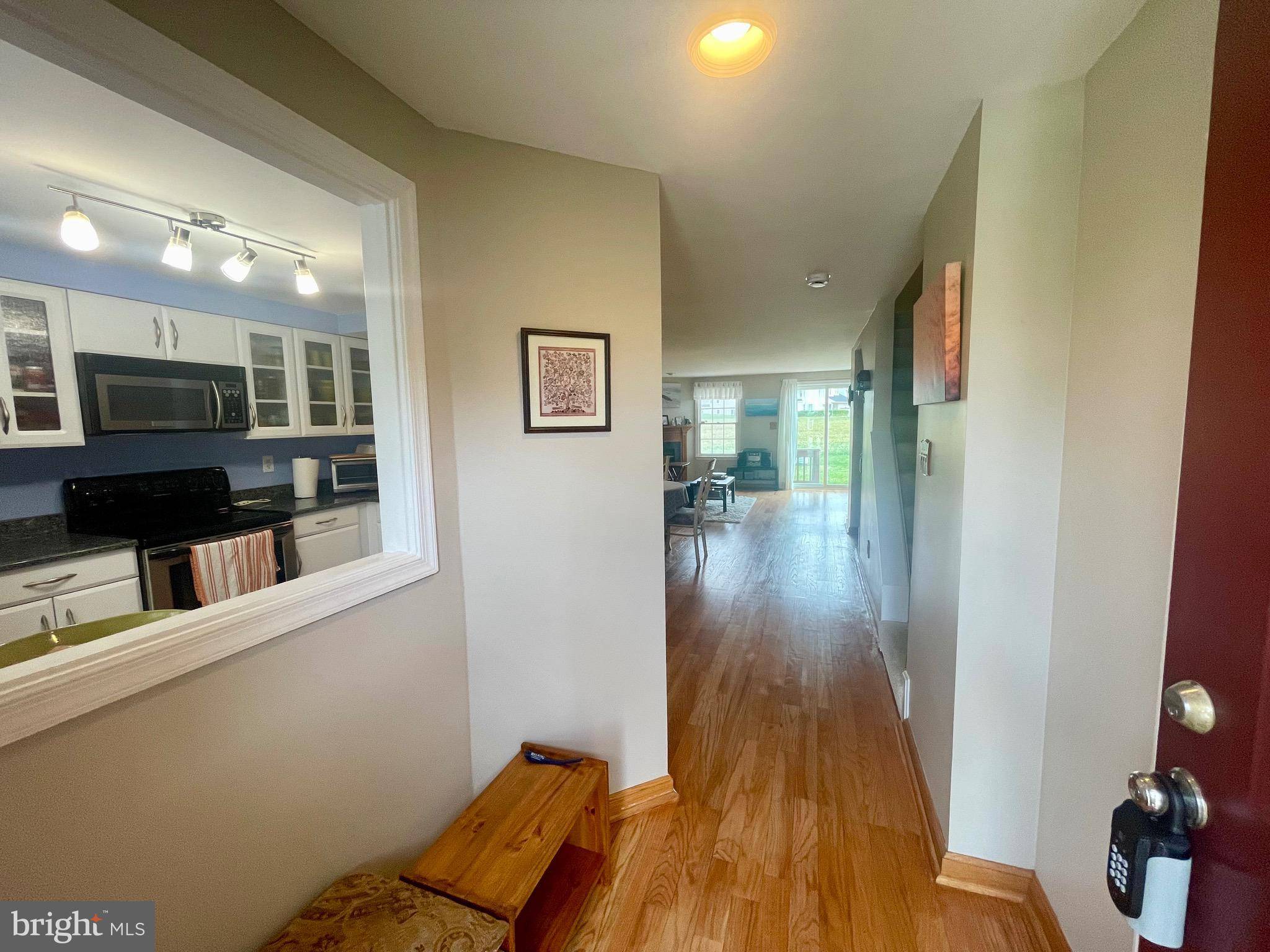 Montgomery Village, MD 20886,8 HAWK RUN CT