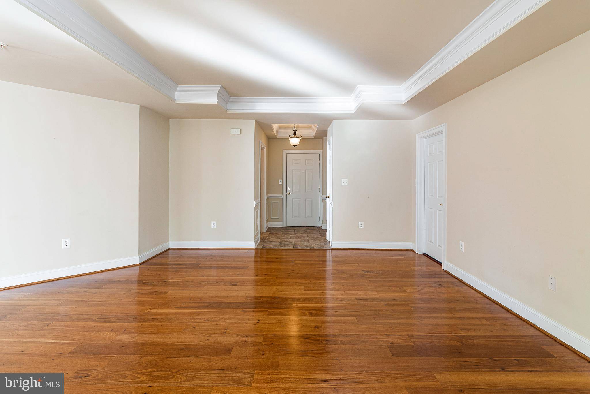 Rockville, MD 20850,315 KING FARM BLVD #202