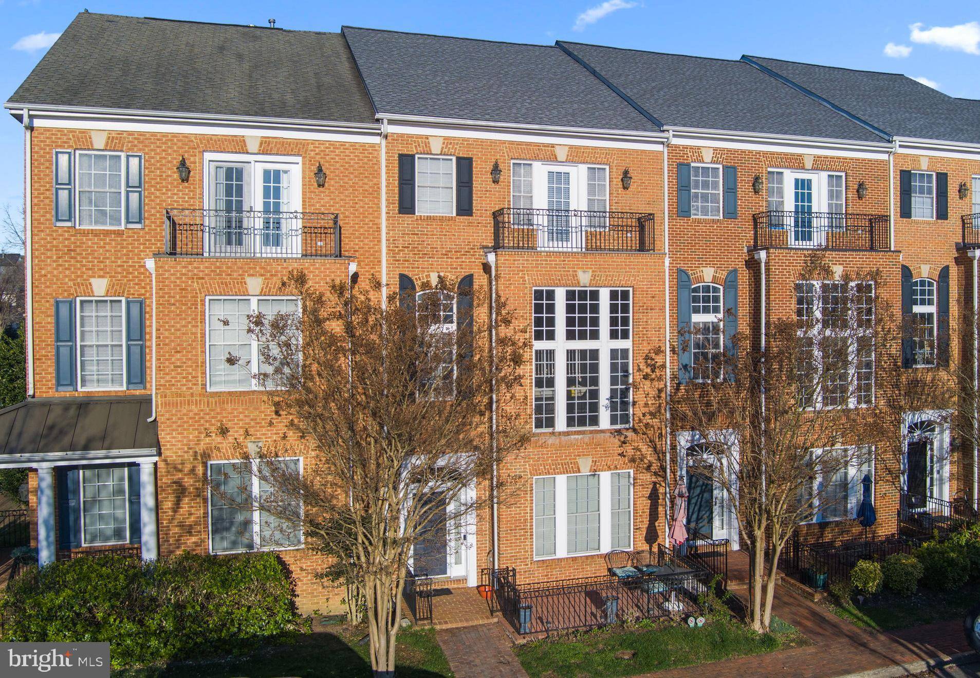 Woodbridge, VA 22191,751 VESTAL ST