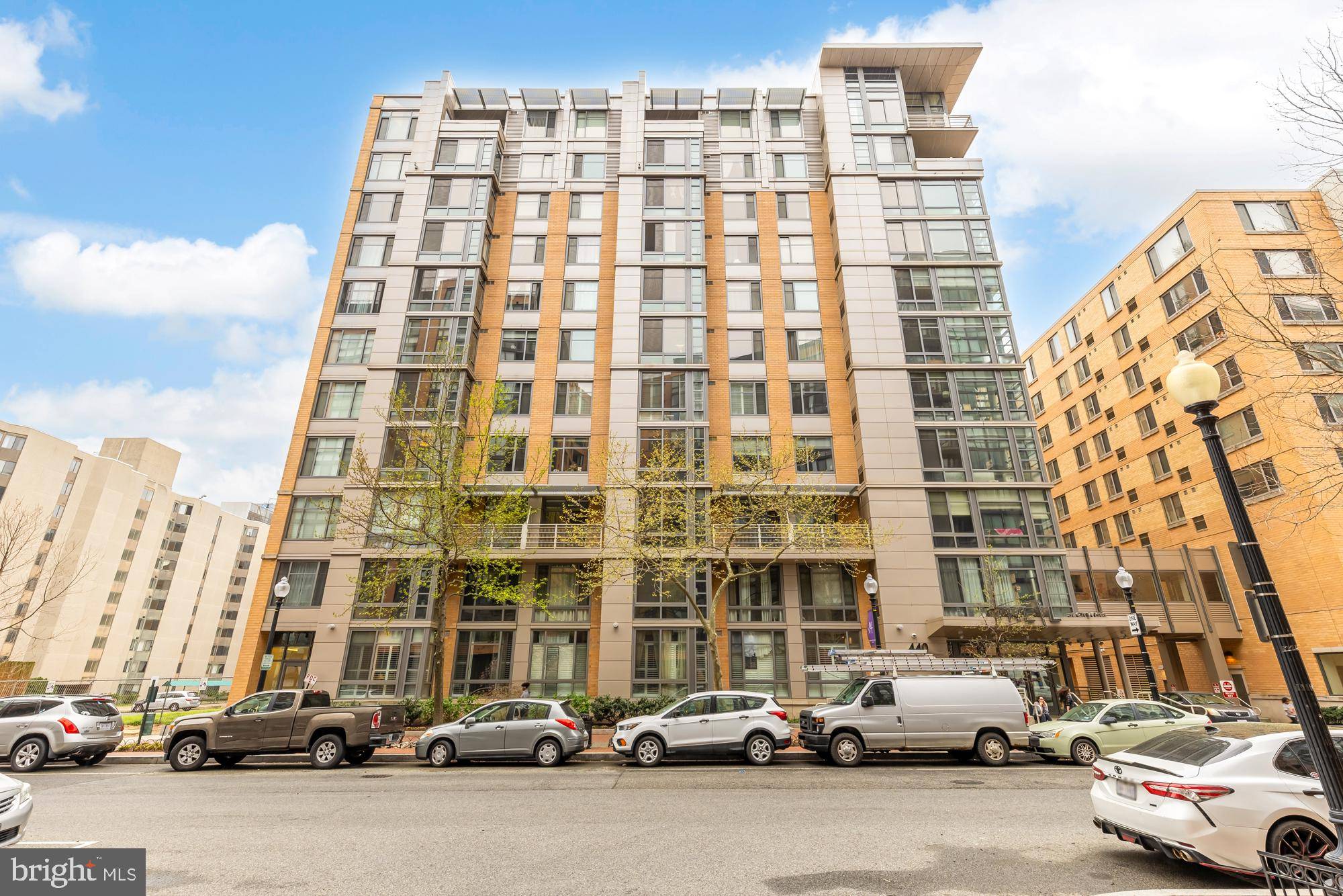 Washington, DC 20001,440 L ST NW #311