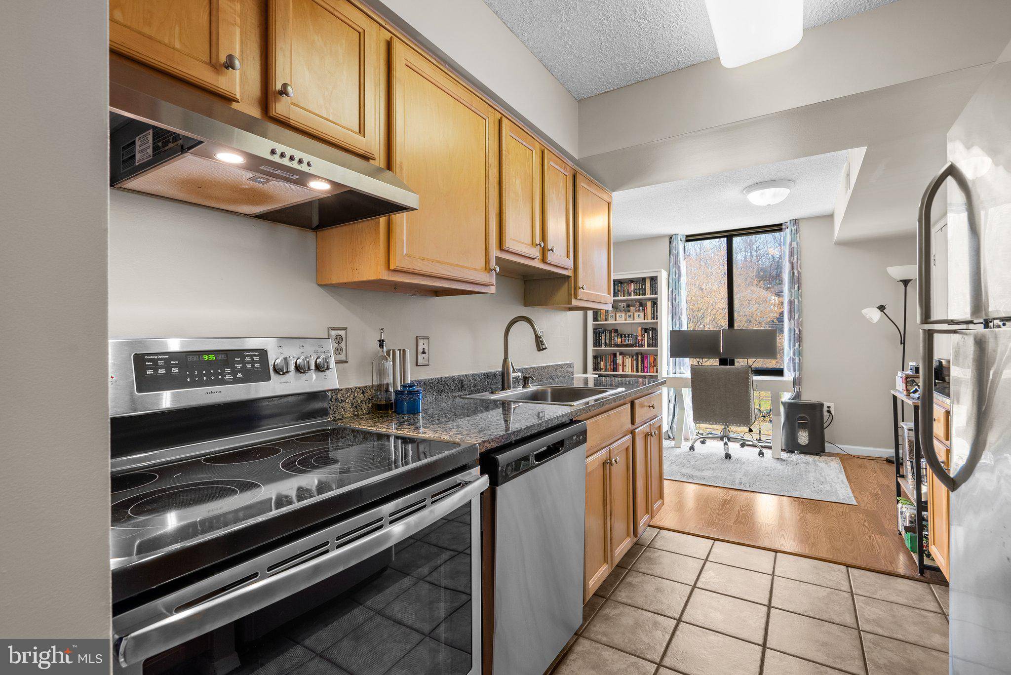 Arlington, VA 22204,4500 S FOUR MILE RUN DR S #231