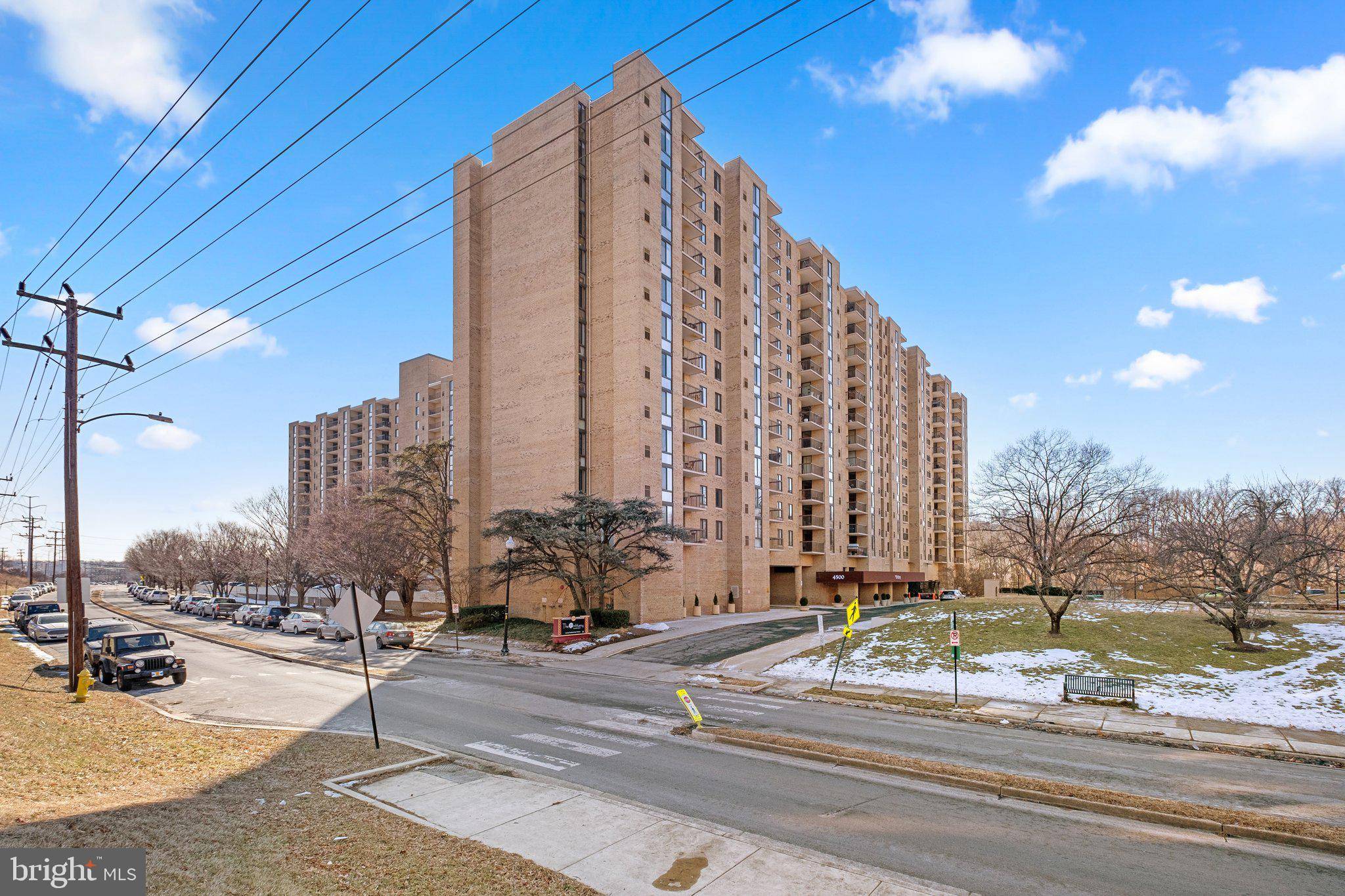 Arlington, VA 22204,4500 S FOUR MILE RUN DR S #231
