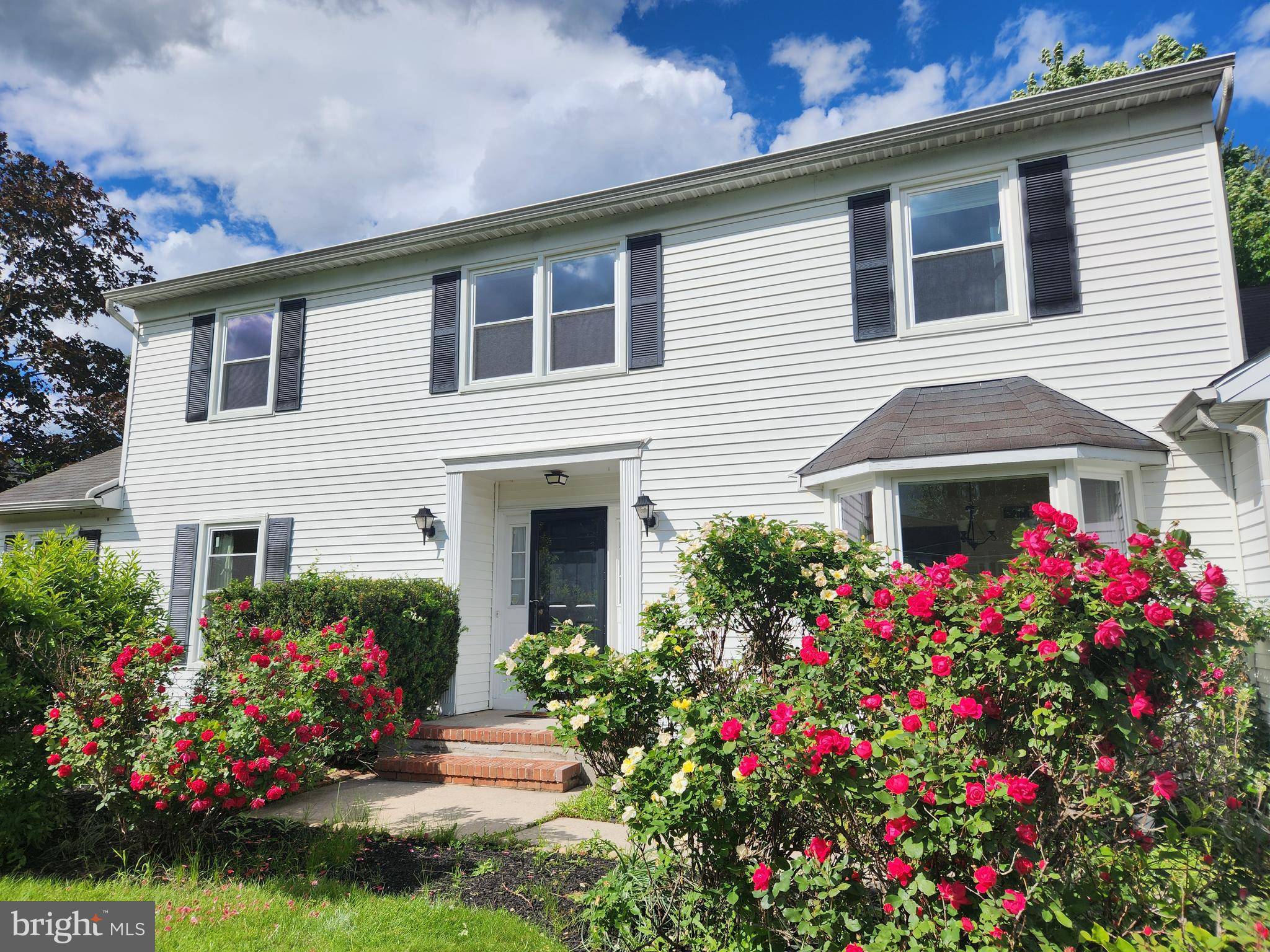 Lawrenceville, NJ 08648,10 DUSTIN DR
