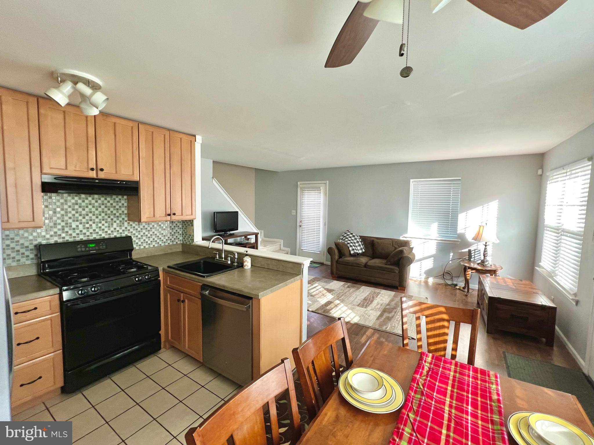 Norristown, PA 19403,309 WENDOVER #151-B