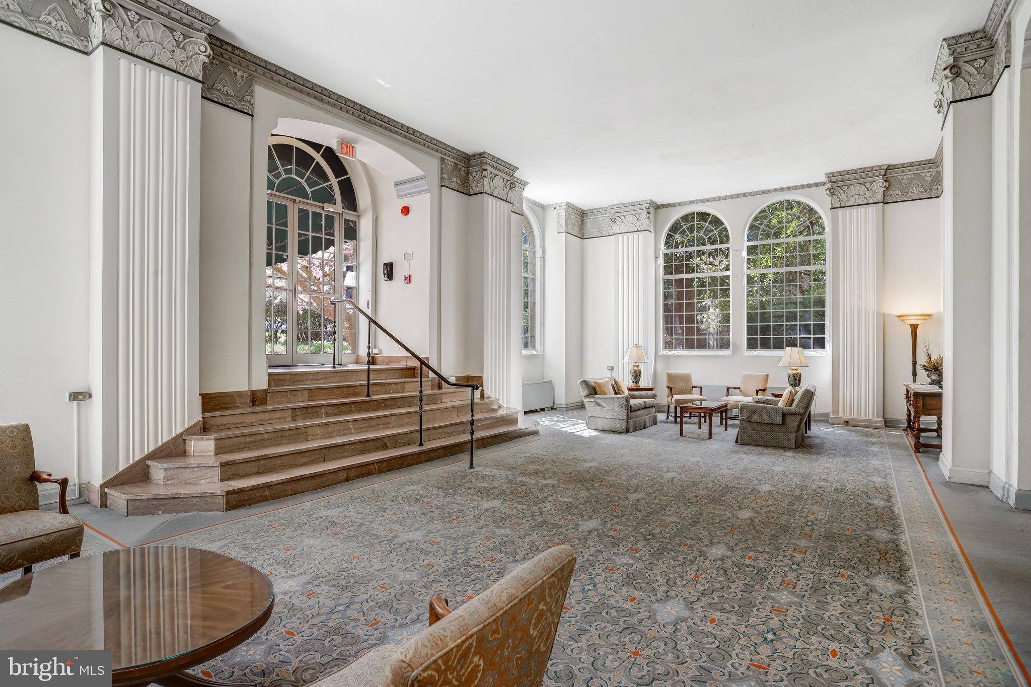 Washington, DC 20016,4000 CATHEDRAL AVE NW #516B
