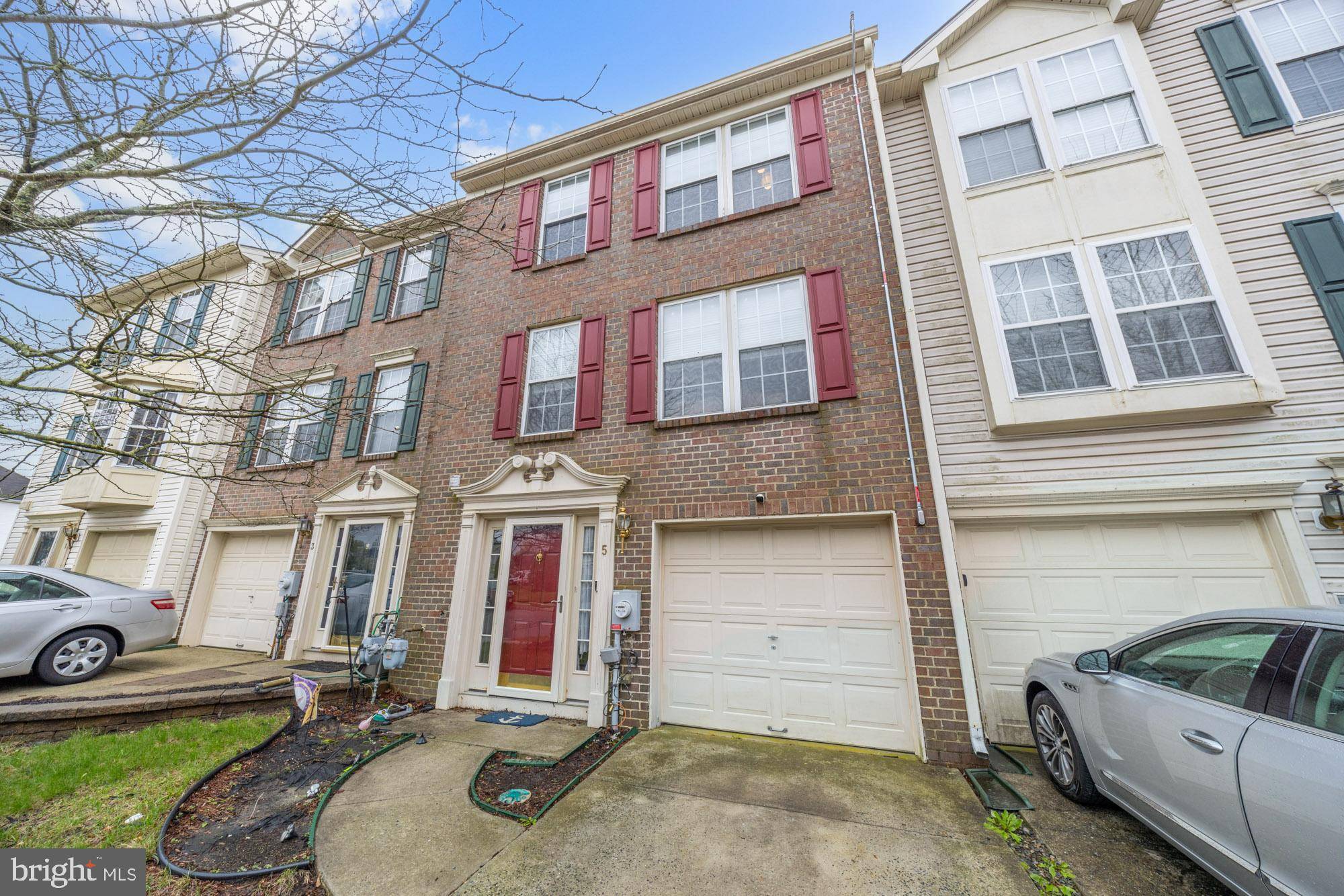 Blackwood, NJ 08012,5 CLEMENS LN