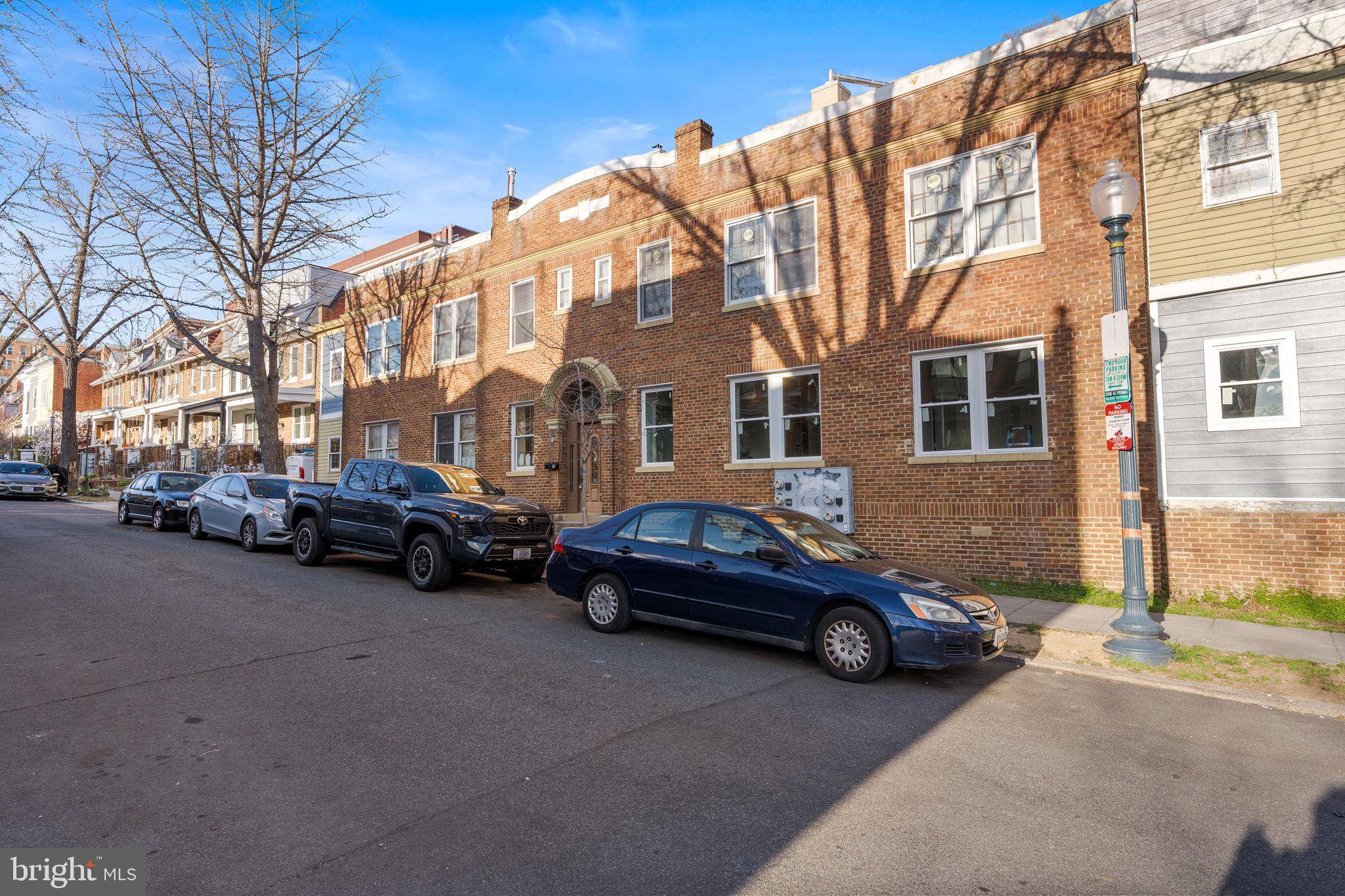 Washington, DC 20010,3701 9TH ST NW #3