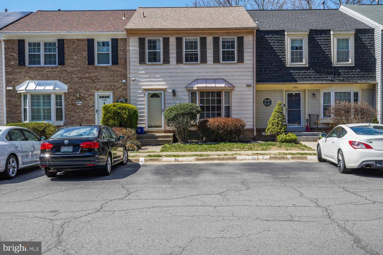 Springfield, VA 22153,7314 EGGAR WOODS LN