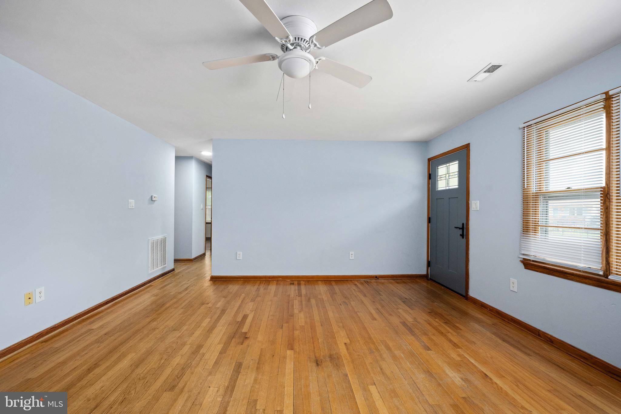 Colonial Beach, VA 22443,235 3RD ST