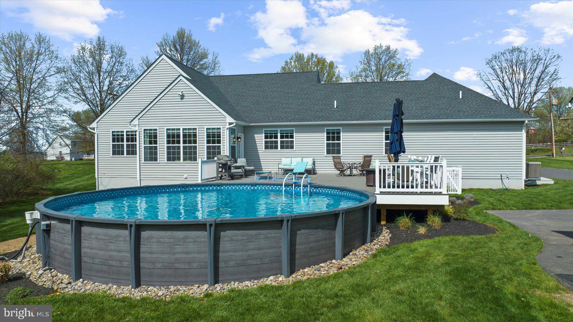 Perkasie, PA 18944,1009 E CREAMERY RD