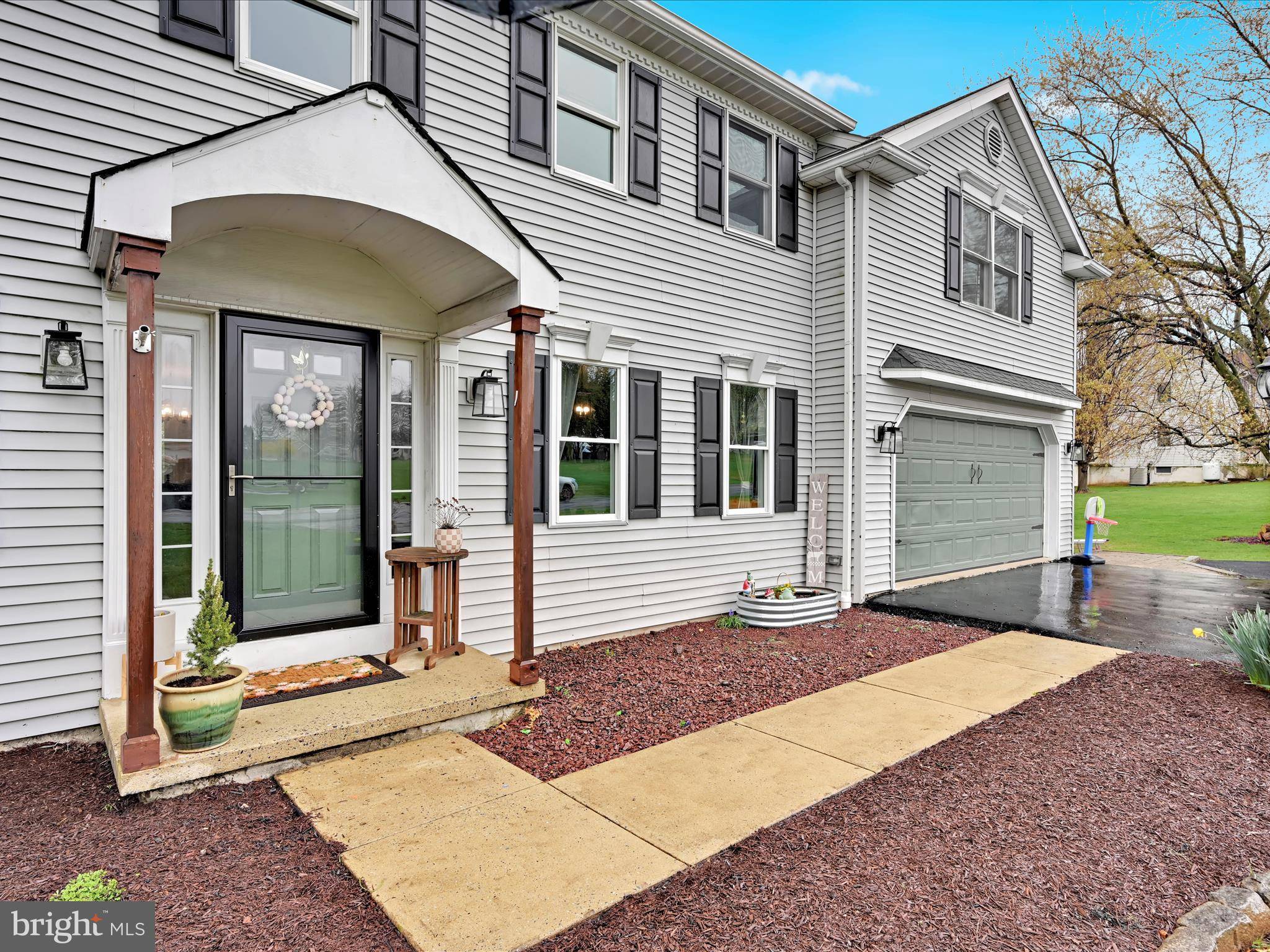 Narvon, PA 17555,643 MEADOW HILL DR